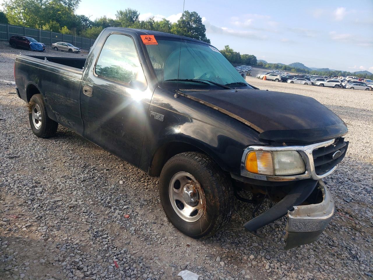 2003 Ford F150 Черный vin: 1FTRF17283NB80127