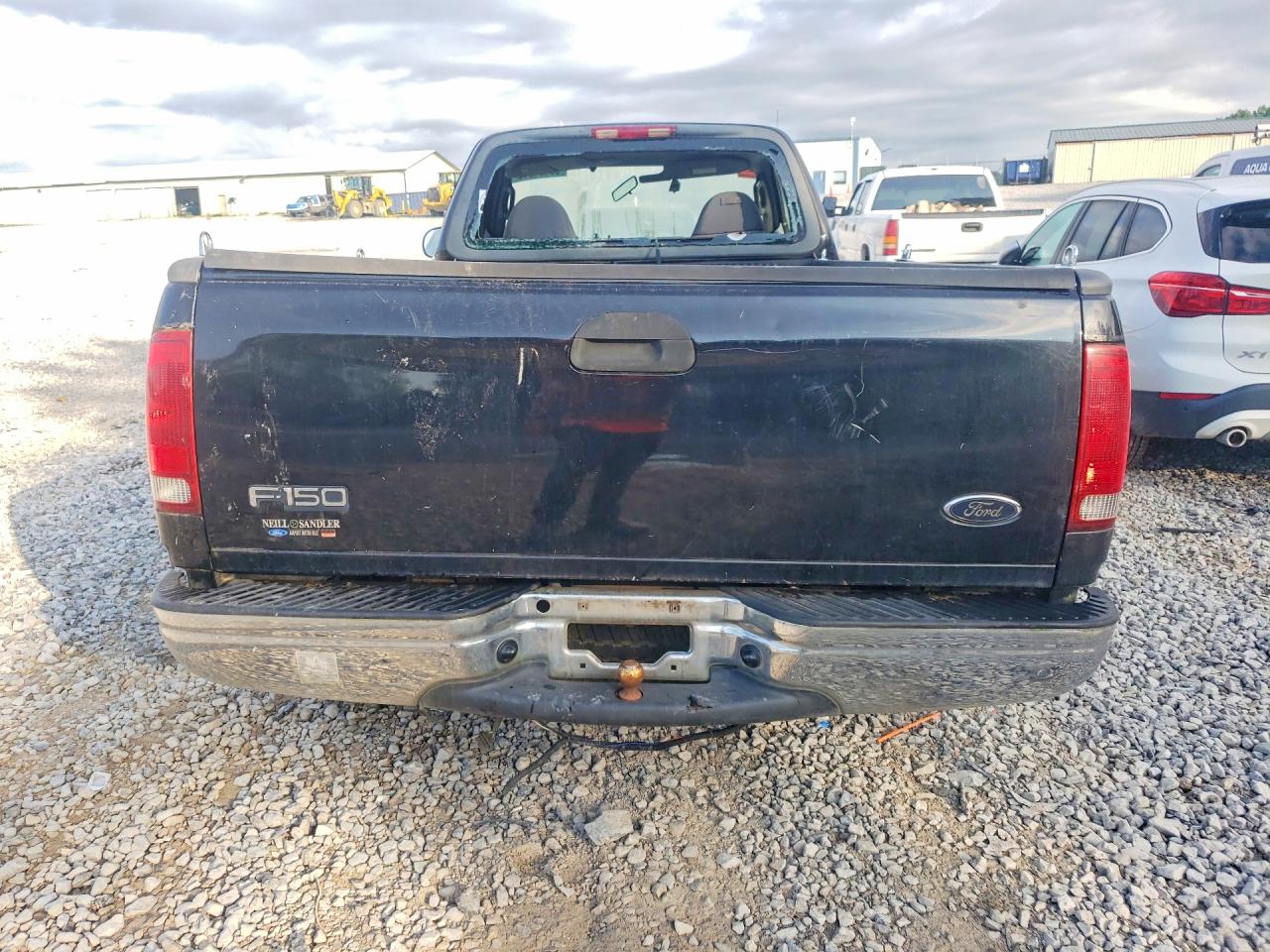 2003 Ford F150 Черный vin: 1FTRF17283NB80127