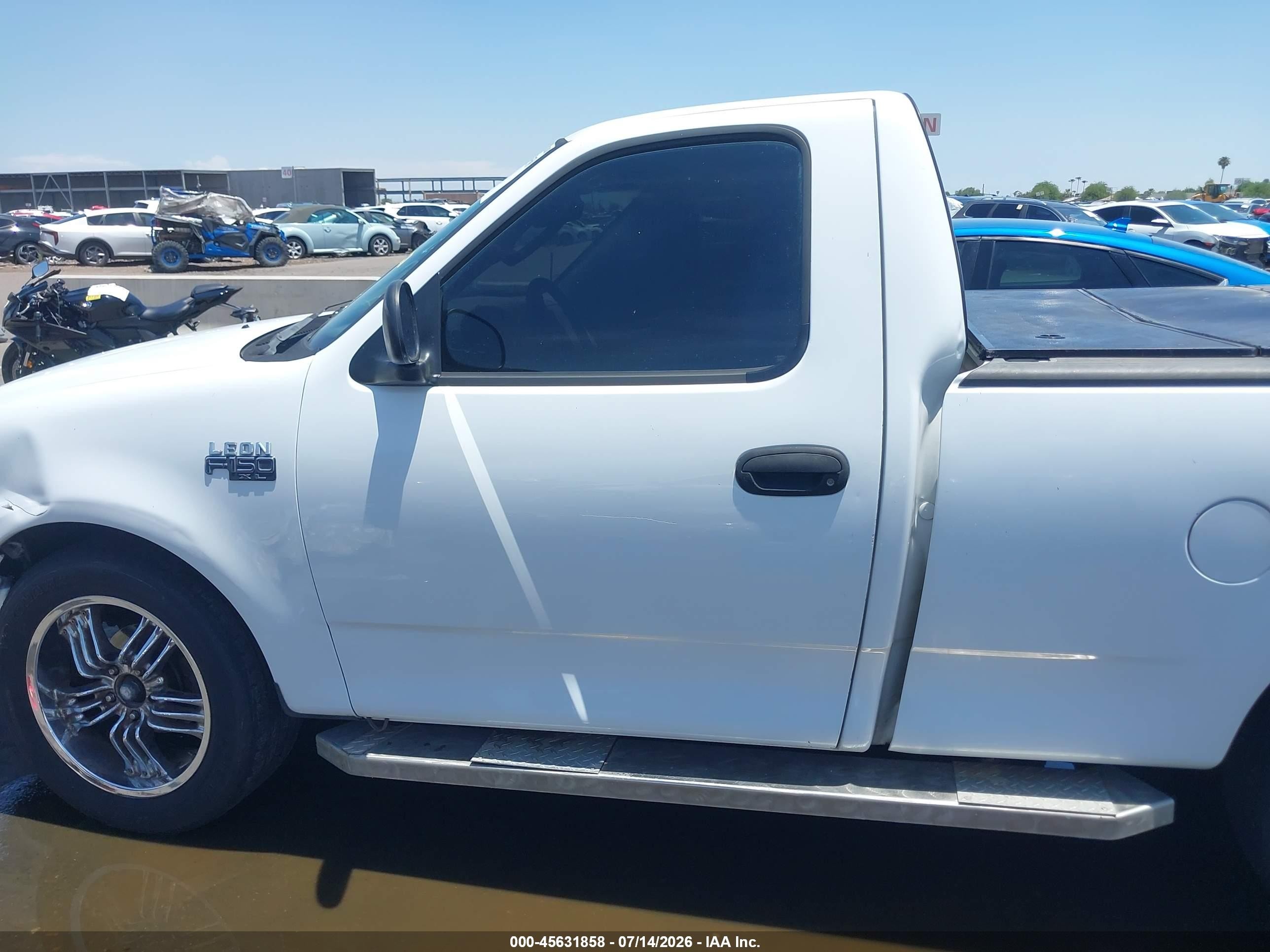 2003 Ford F-150 Xl/xlt White vin: 1FTRF17293NB20096