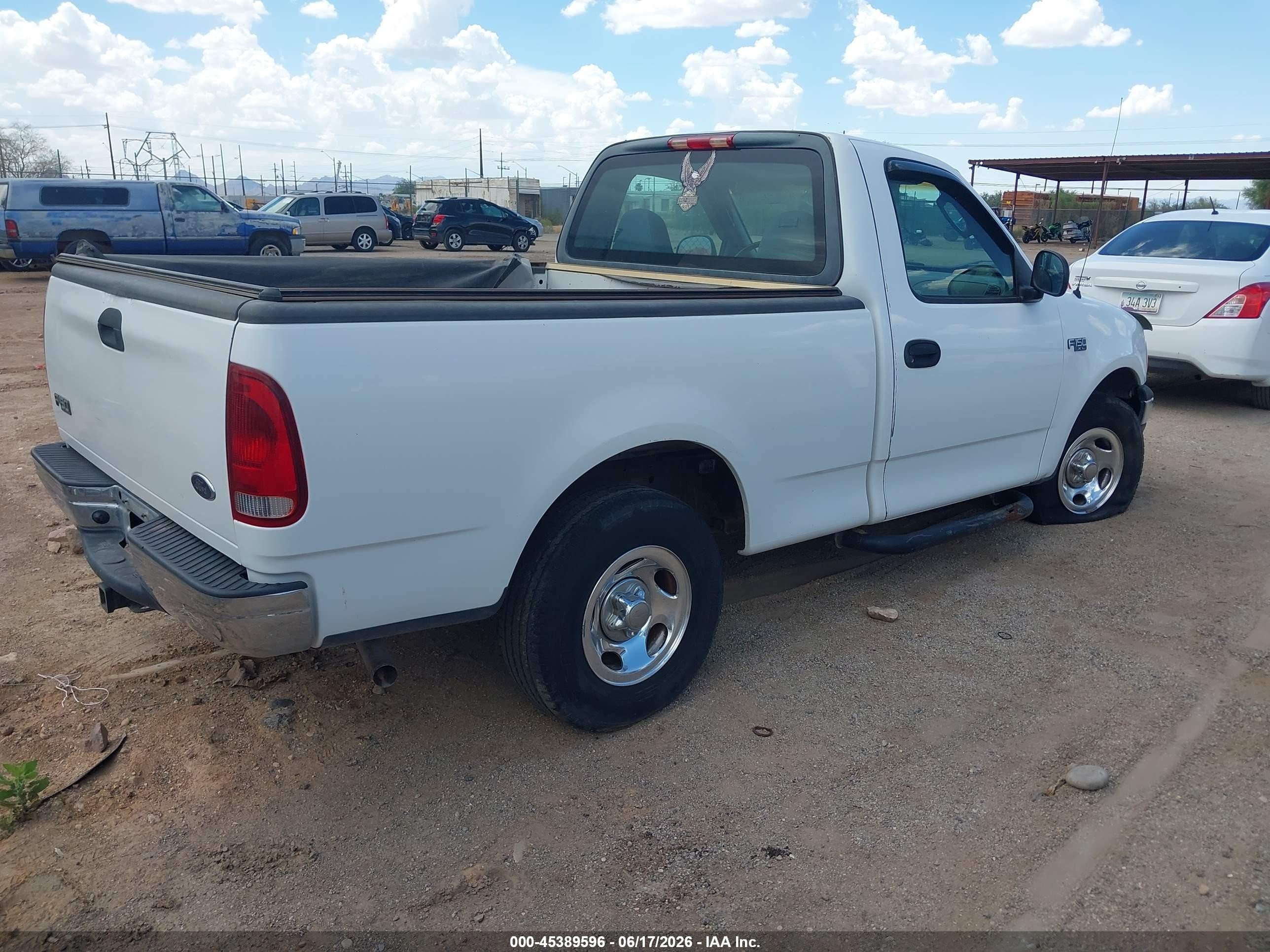 2003 Ford F-150 Xl/xlt Белый vin: 1FTRF17293NB45533
