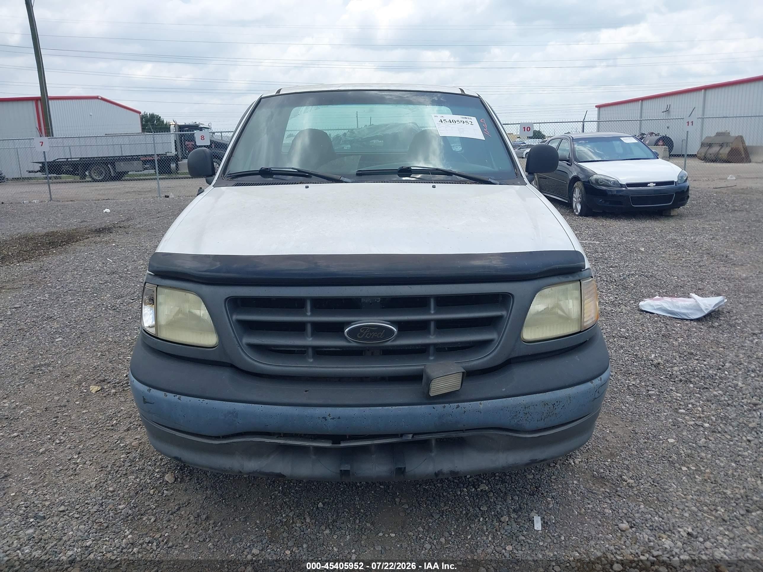 2003 Ford F-150 Xl/xlt Белый vin: 1FTRF17W23NB36871