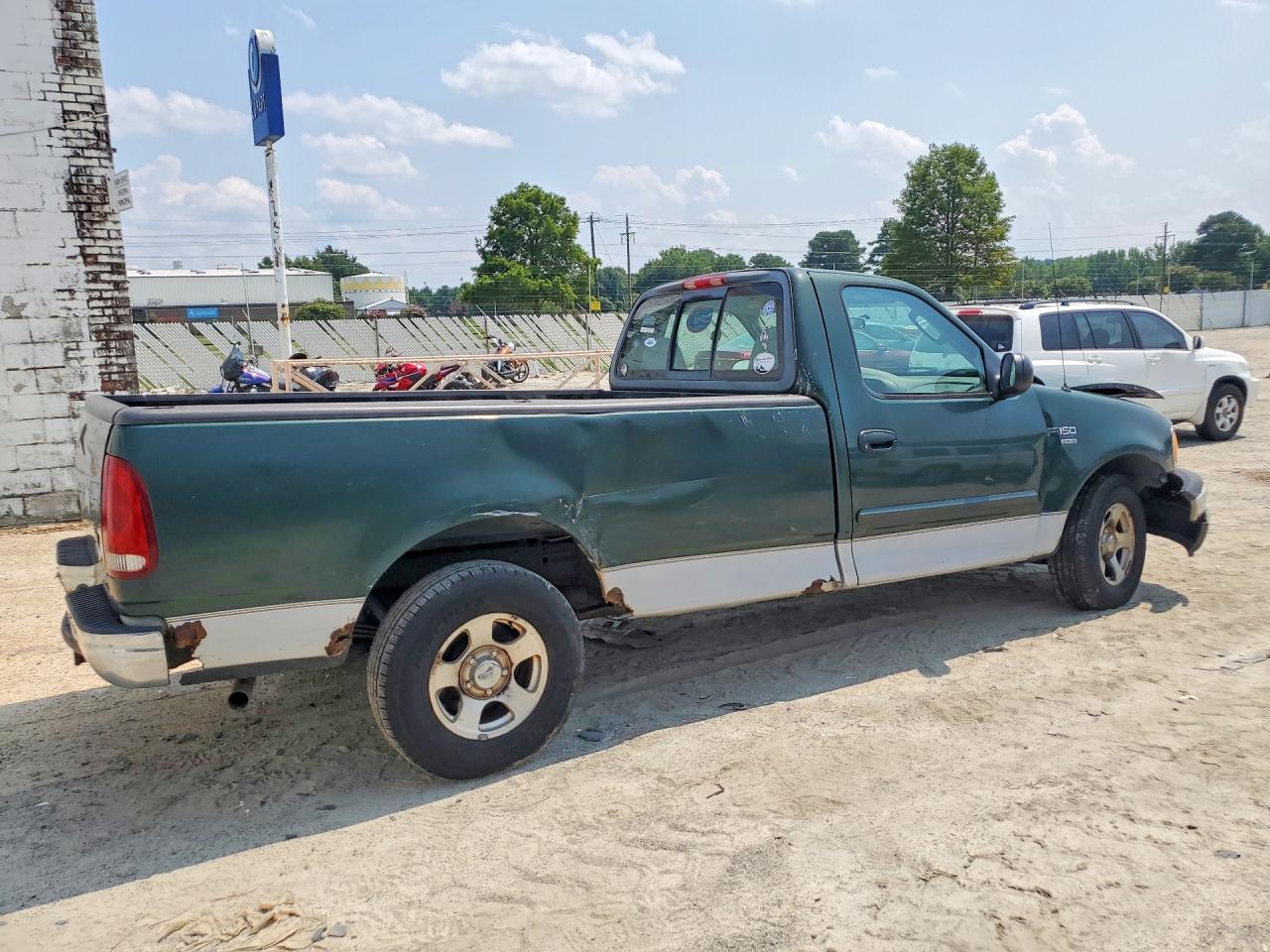 2003 Ford F150 Зеленый vin: 1FTRF17W33NB71516