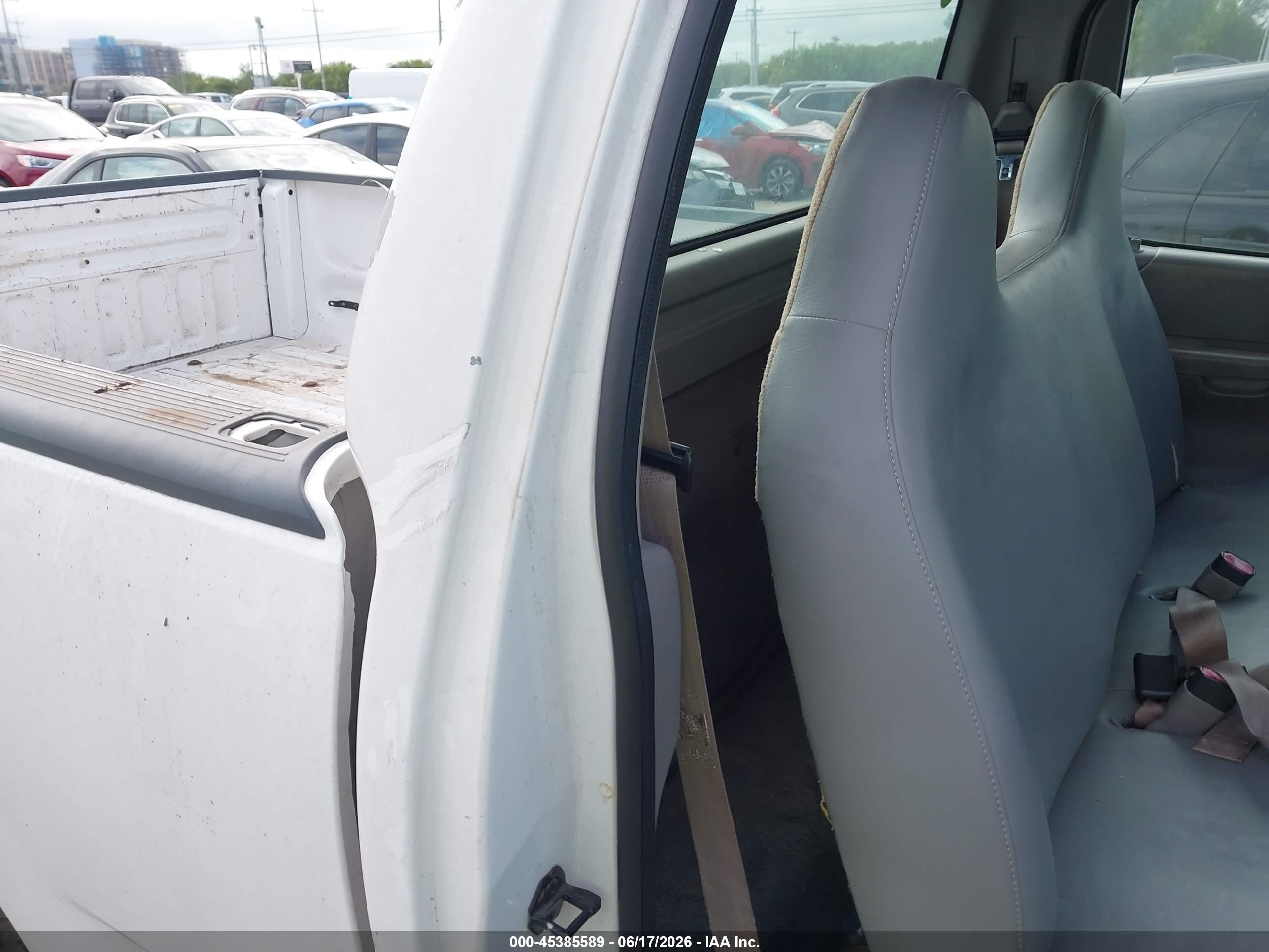 1999 Ford F-150 Lariat/work Series/xl/xlt White vin: 1FTRF17W4XKB11462