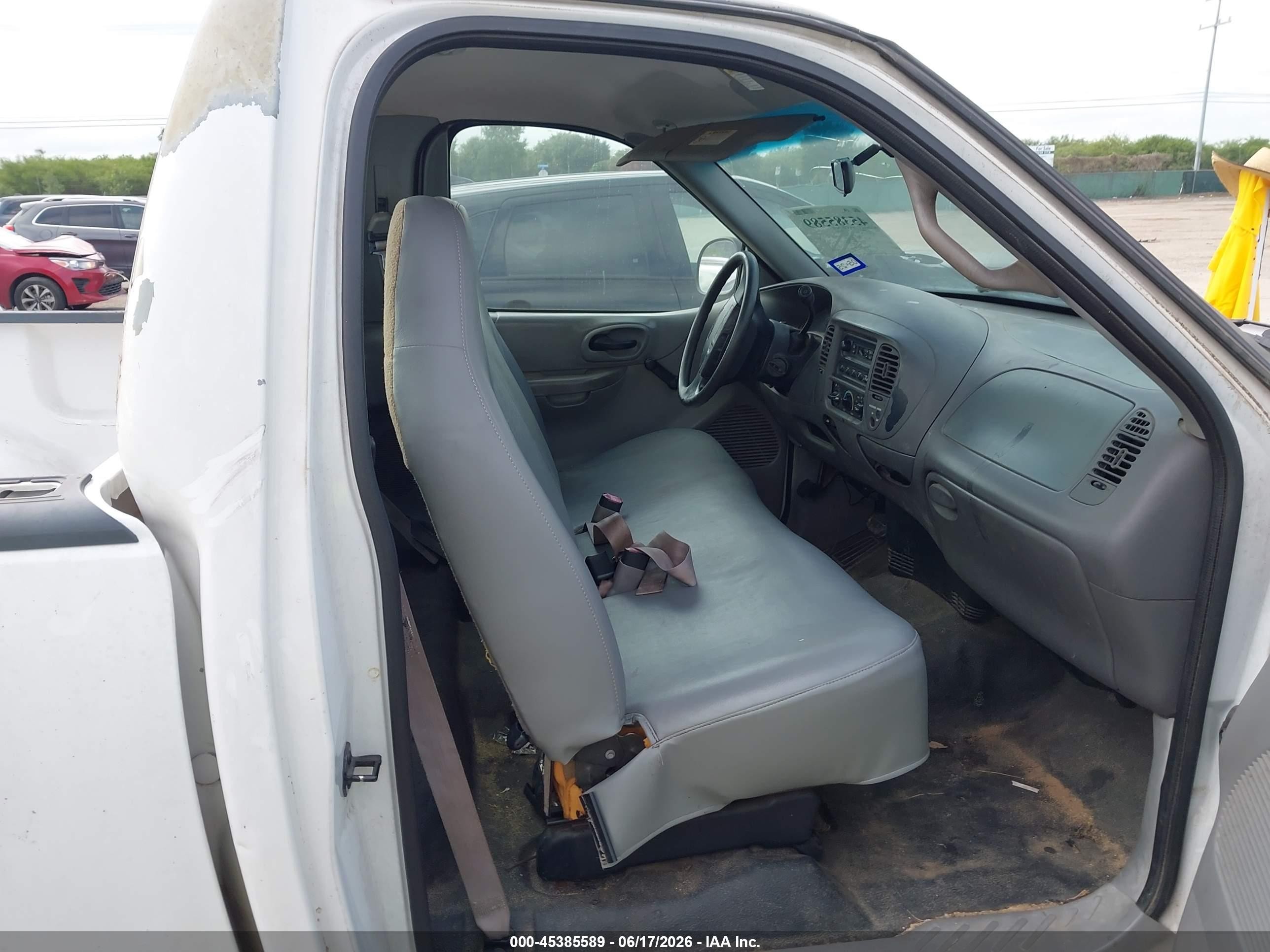 1999 Ford F-150 Lariat/work Series/xl/xlt White vin: 1FTRF17W4XKB11462
