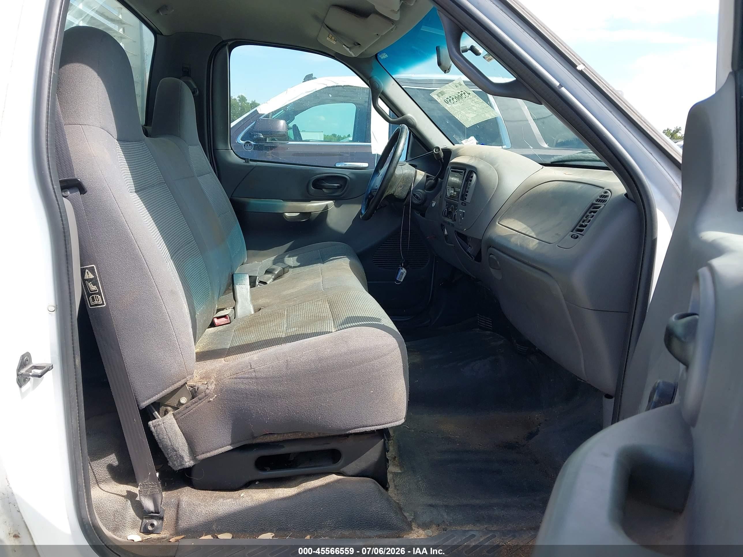 2002 Ford F-150 Xl/xlt White vin: 1FTRF17W62KB78251