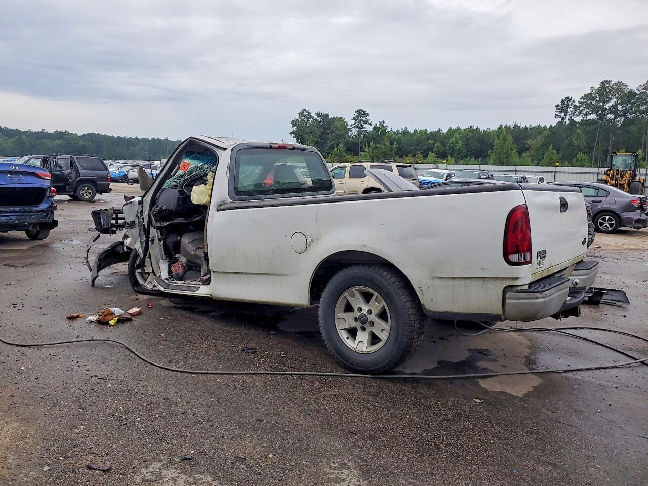 2000 Ford F150 White vin: 1FTRF17W6YNA73698