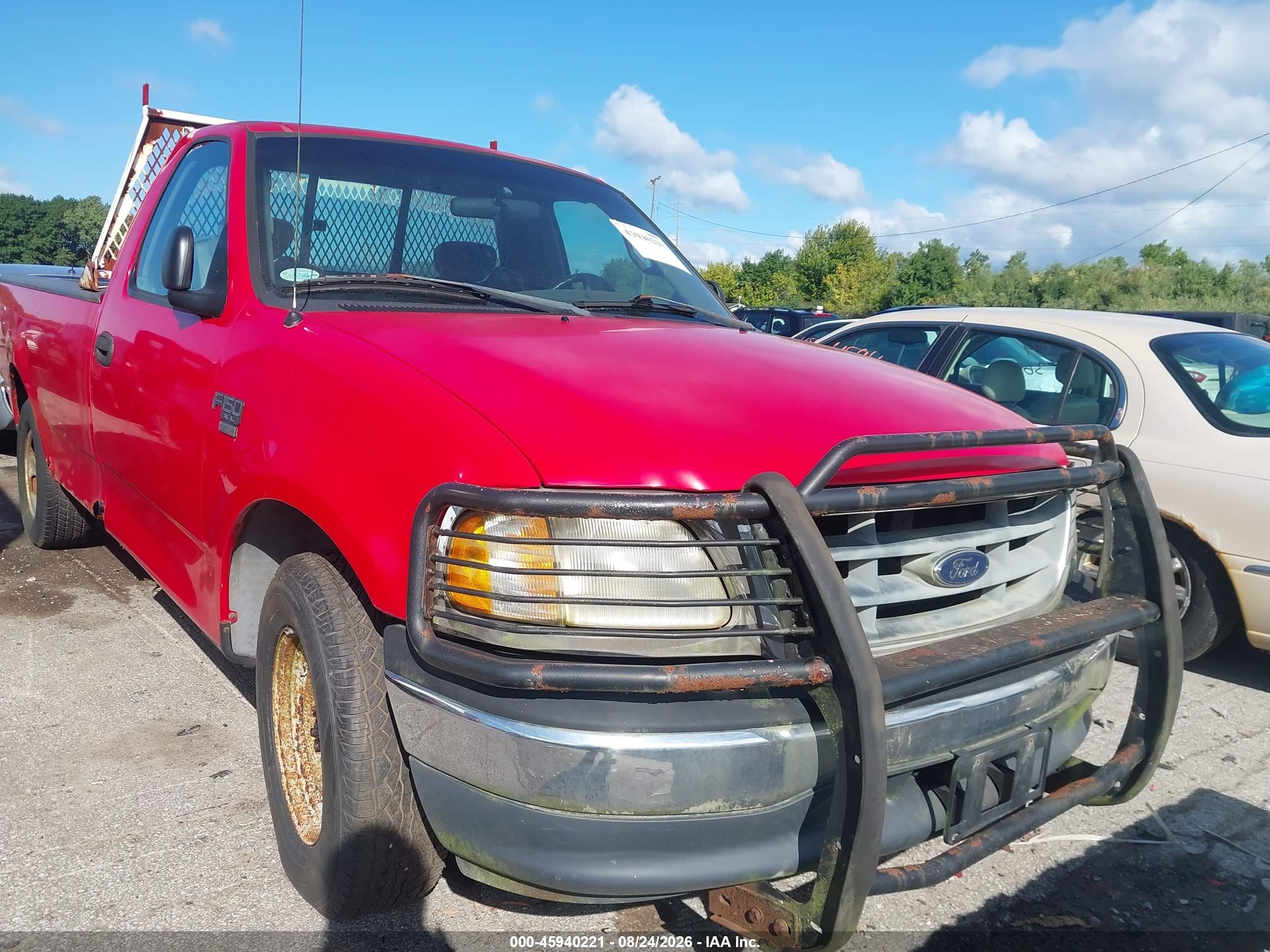 2000 Ford F-150   Red vin: 1FTRF17W6YNC07755