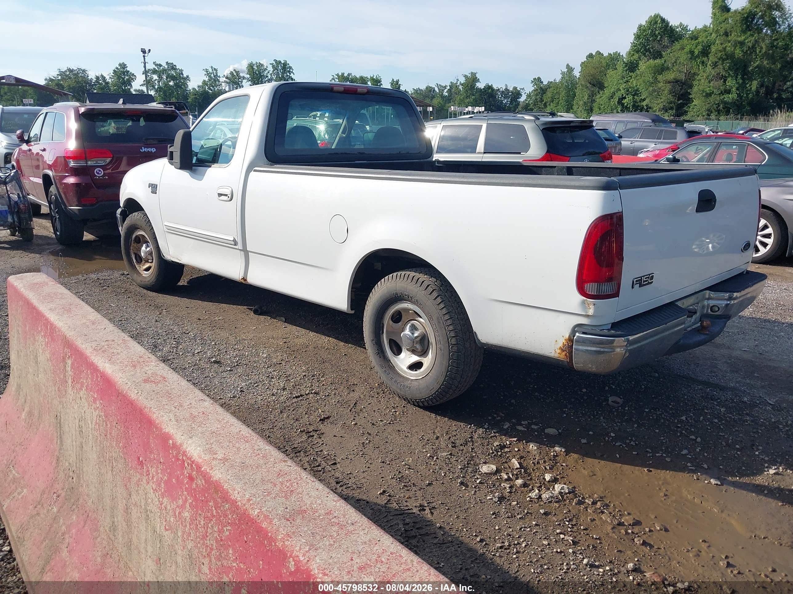 2002 Ford F-150 Xl/xlt Белый vin: 1FTRF17W82NA31086