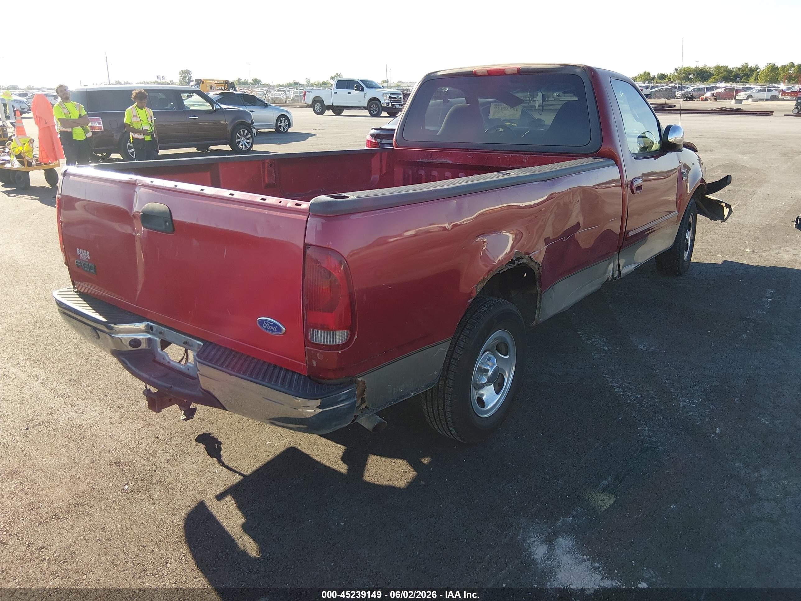 2002 Ford F-150 Xl/xlt Red vin: 1FTRF17W82NA82815