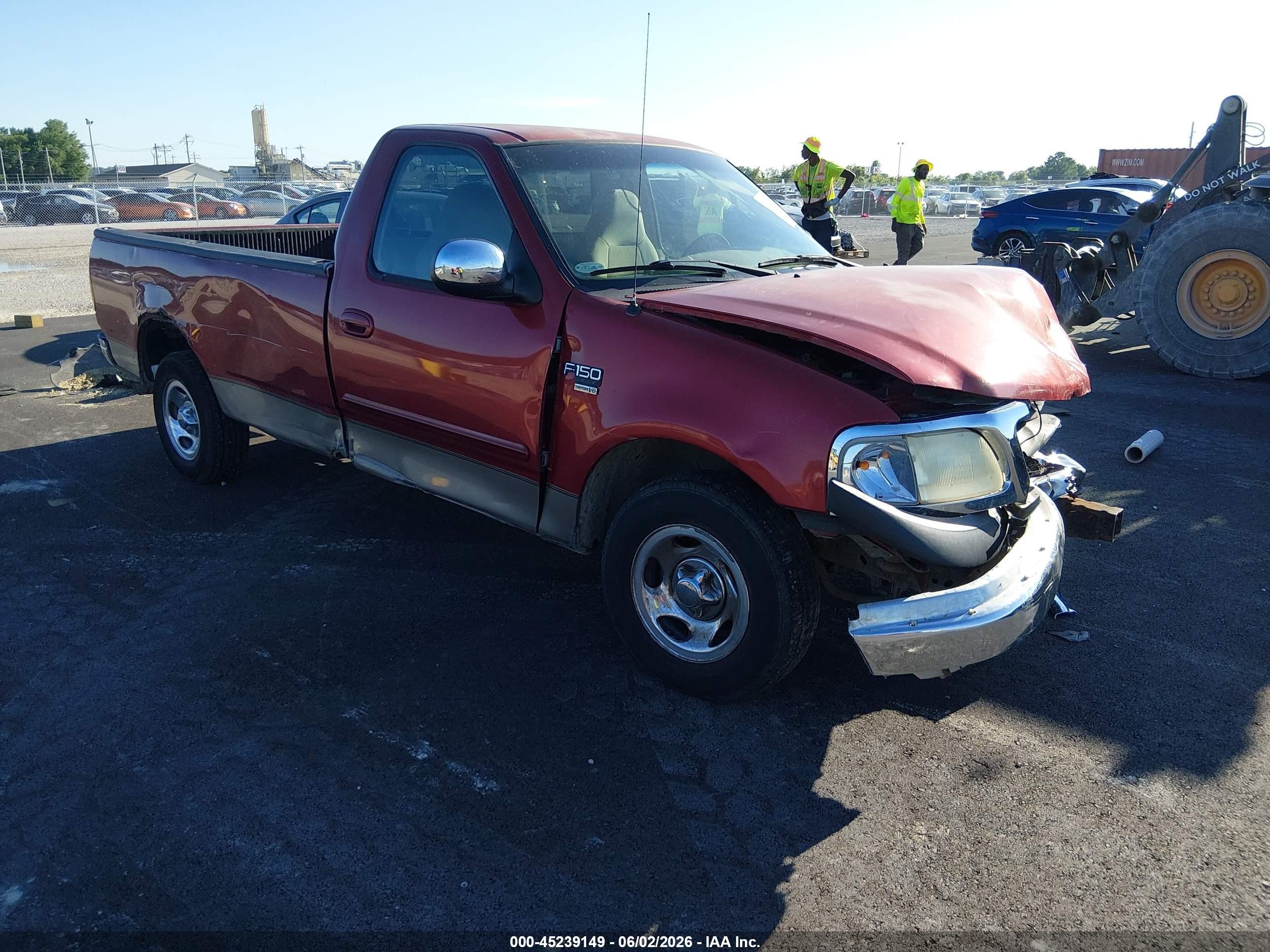 2002 Ford F-150 Xl/xlt Red vin: 1FTRF17W82NA82815