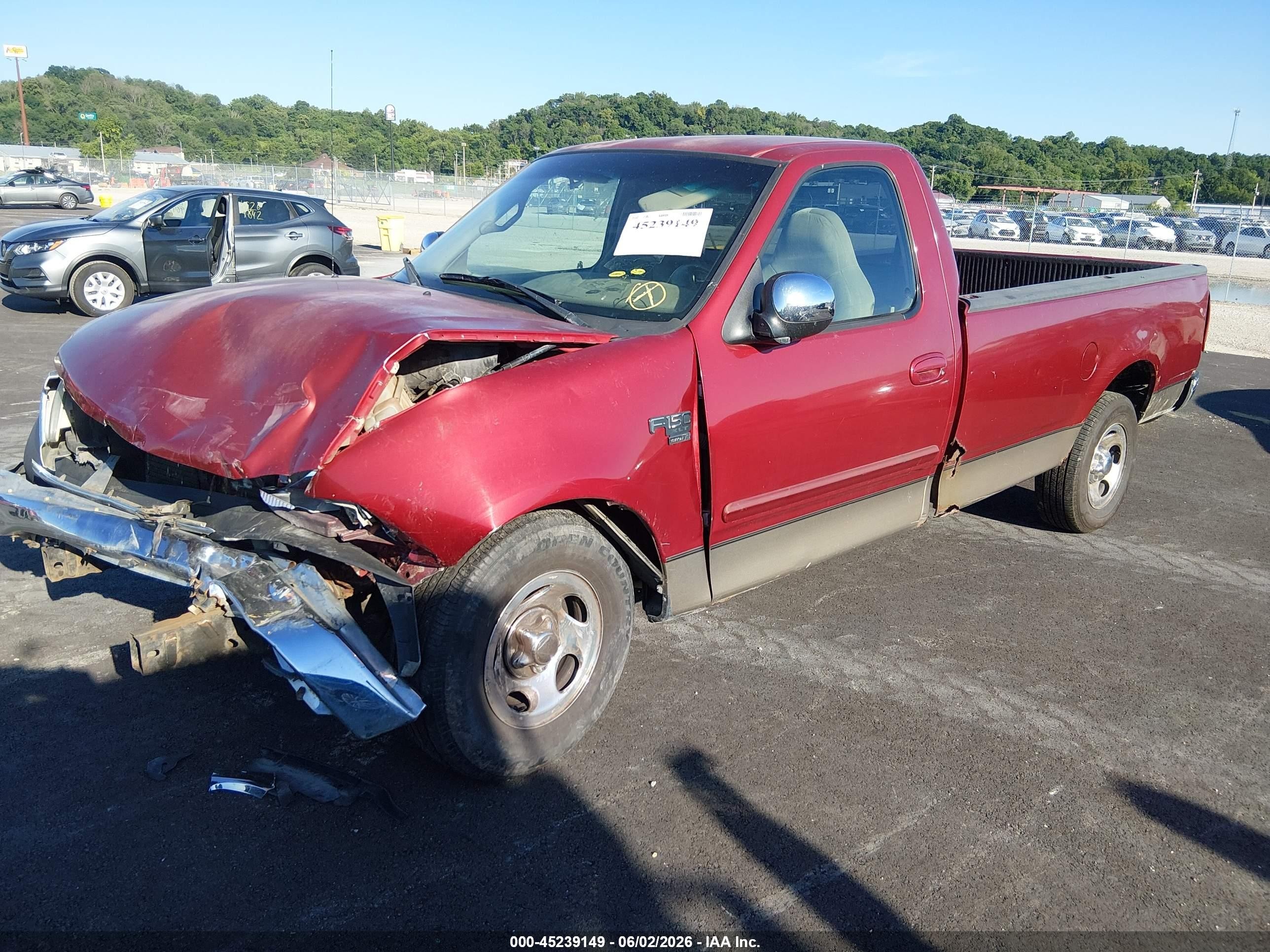 2002 Ford F-150 Xl/xlt Red vin: 1FTRF17W82NA82815
