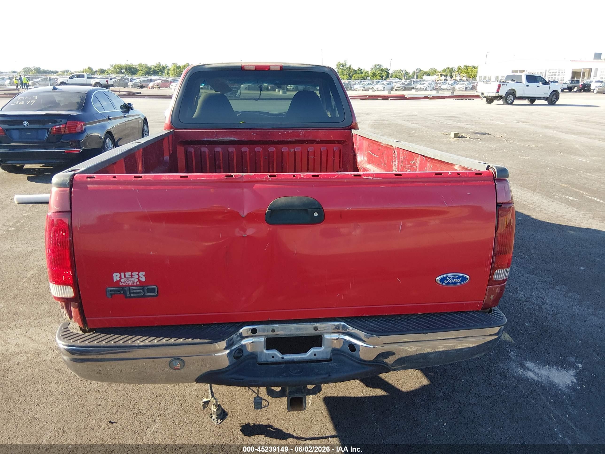 2002 Ford F-150 Xl/xlt Red vin: 1FTRF17W82NA82815