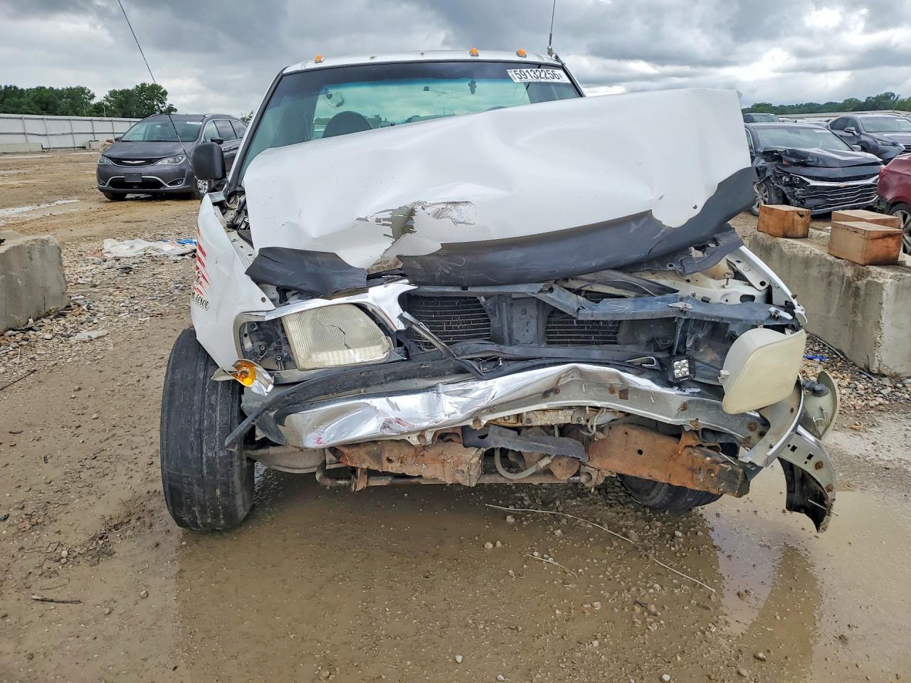 2000 Ford F150 White vin: 1FTRF17W8YKA85465