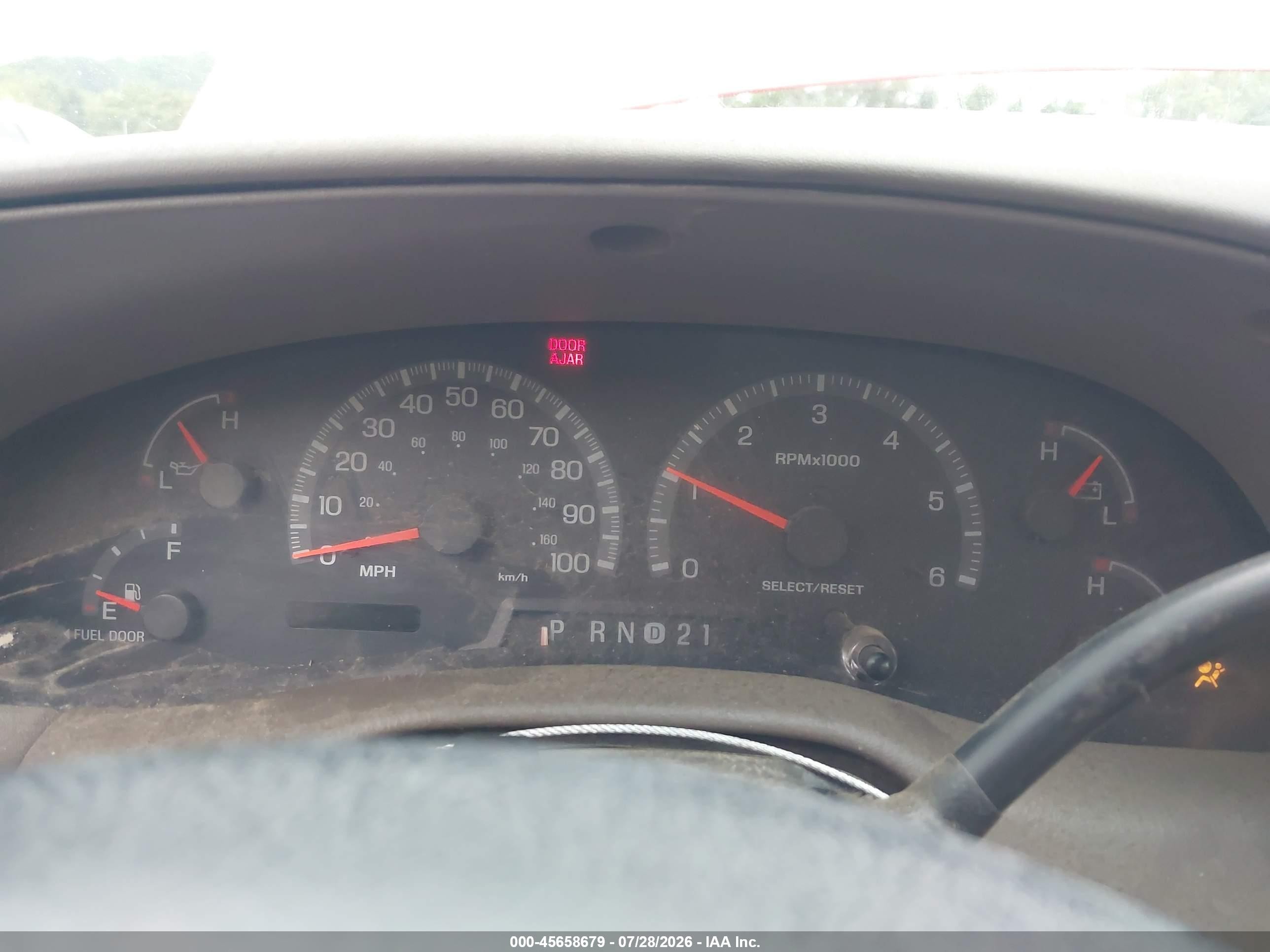 1999 Ford F-150 Lariat/work Series/xl/xlt Red vin: 1FTRF17W9XNA66520