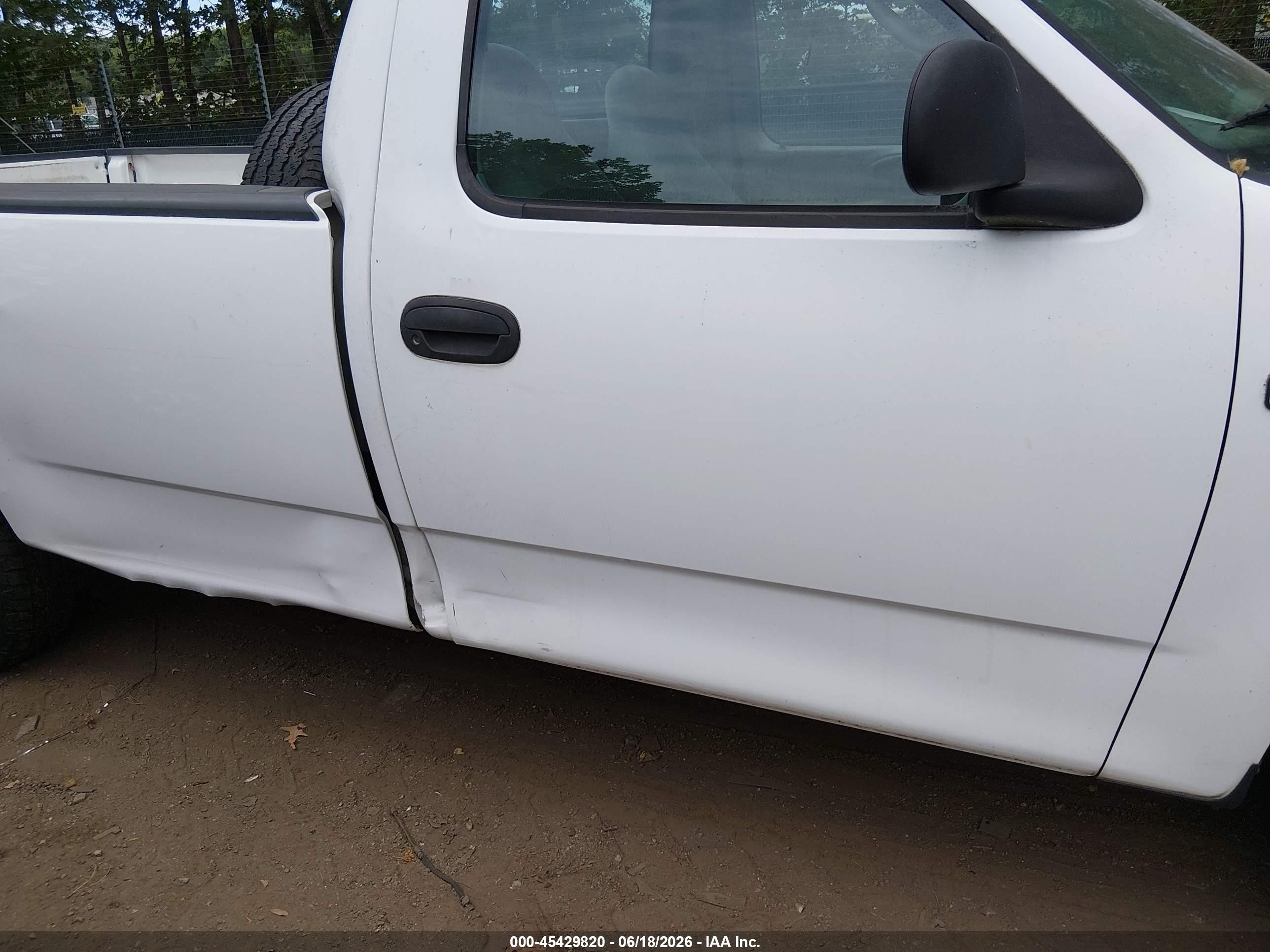 1999 Ford F-150 Lariat/work Series/xl/xlt White vin: 1FTRF17W9XNC13502