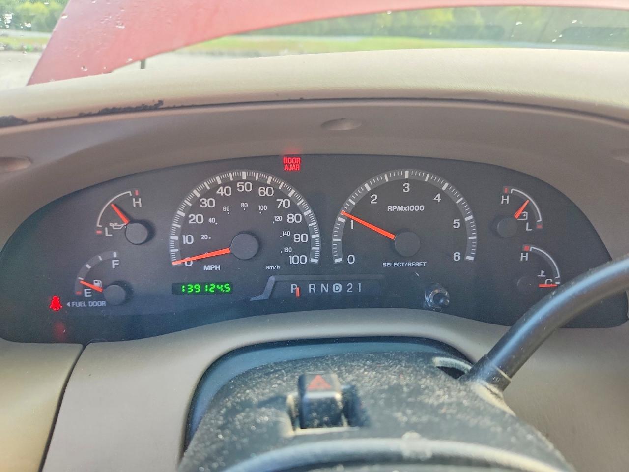 2000 Ford F150 Burgundy vin: 1FTRF17W9YNB35692