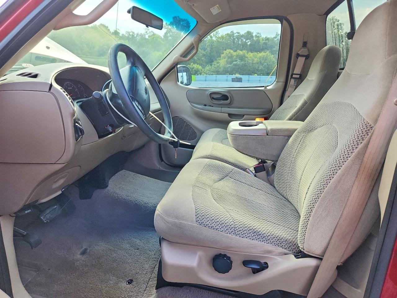 2000 Ford F150 Burgundy vin: 1FTRF17W9YNB35692