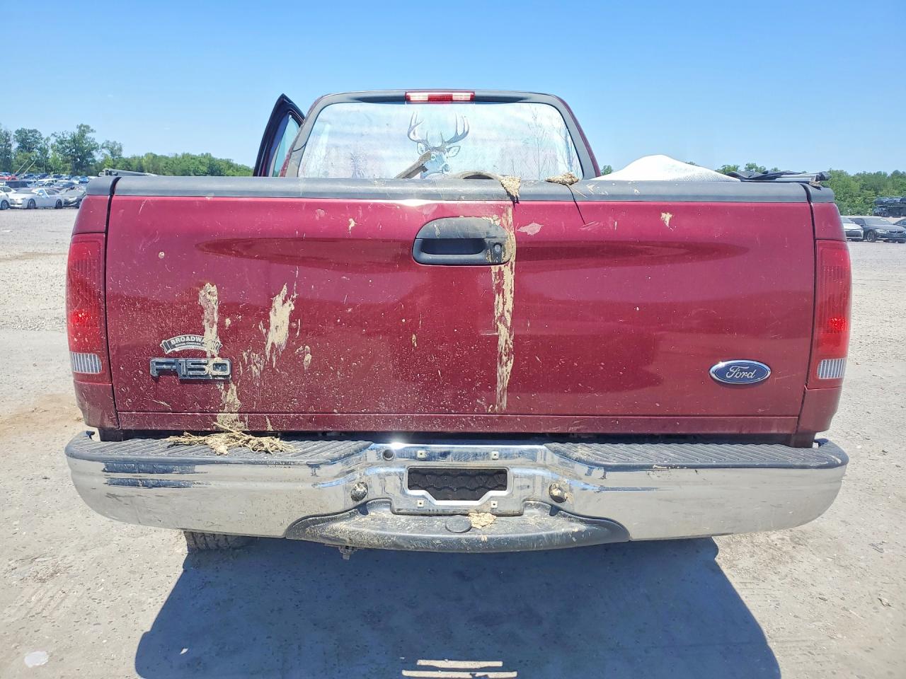 2003 Ford F150 Red vin: 1FTRF18243NA17361
