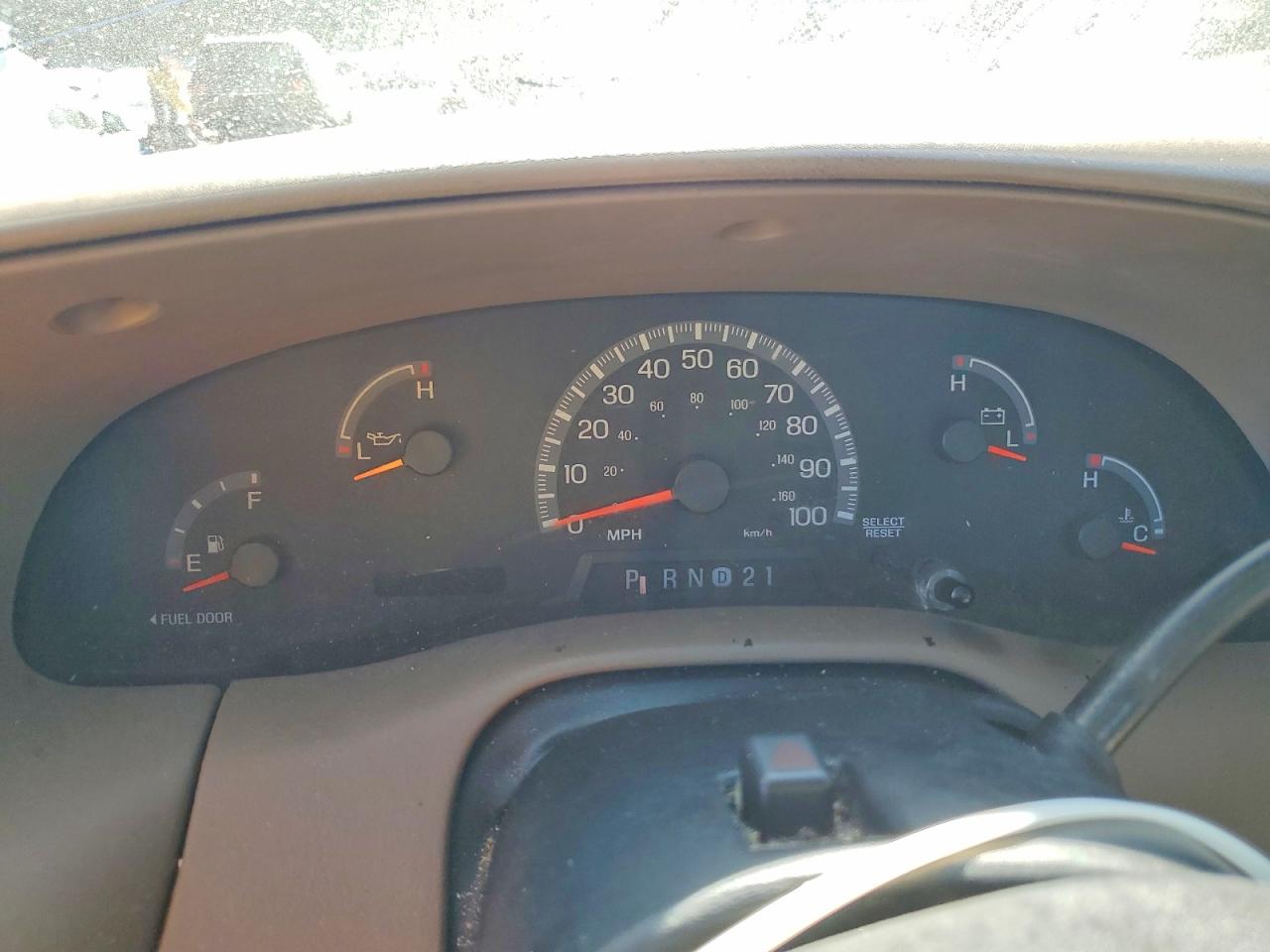 2002 Ford F150 Tan vin: 1FTRF18252KC51234