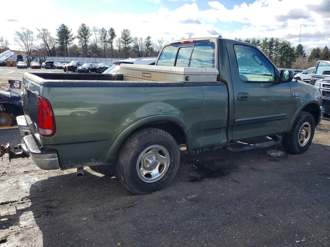 2002 Ford F150 Зеленый vin: 1FTRF18W02NB25297