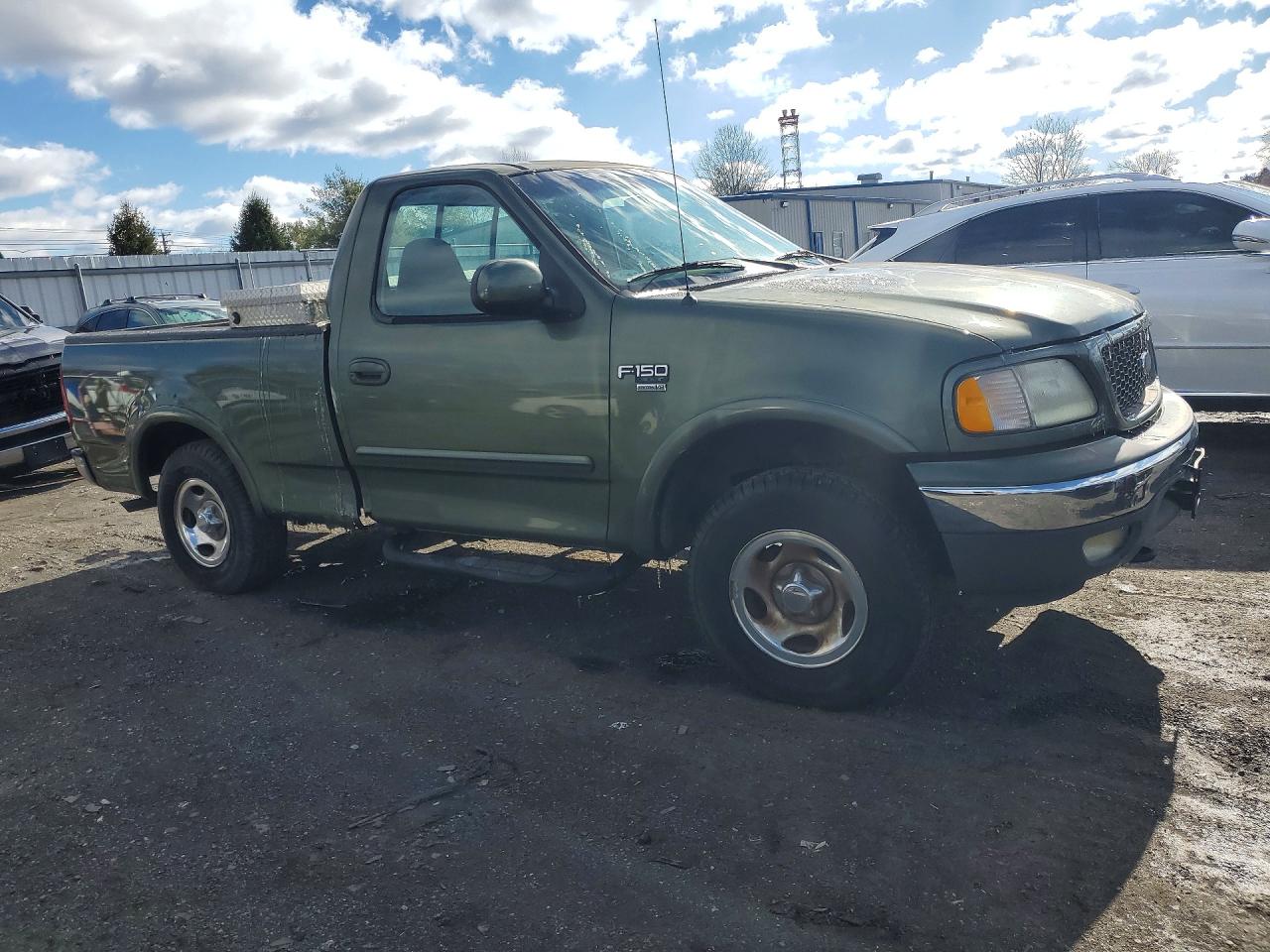 2002 Ford F150 Зеленый vin: 1FTRF18W02NB25297