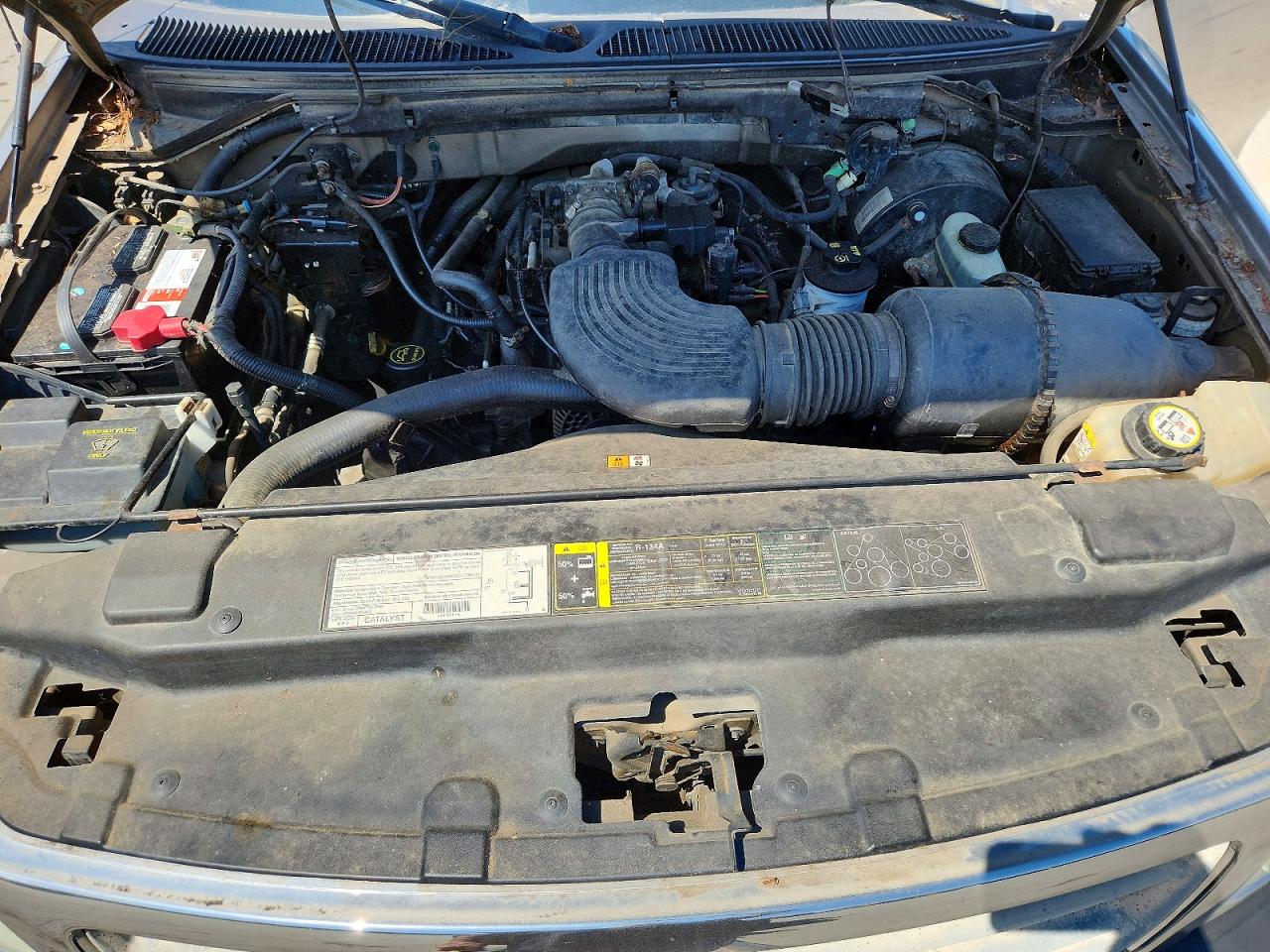 2003 Ford F150 Pickup Gold vin: 1FTRF18W43NB82135
