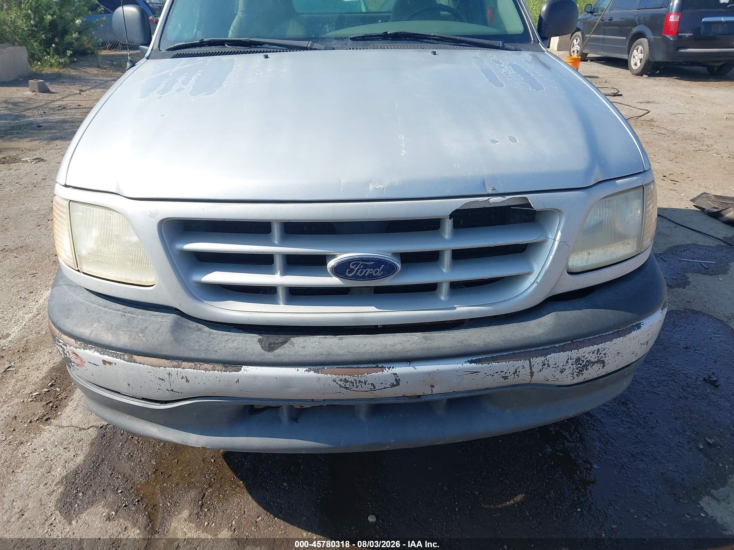 1999 Ford F-250 Lariat/work Series/xl/xlt Silver vin: 1FTRF27W5XNB87356