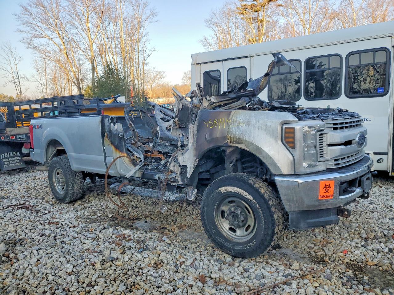 2019 Ford F350 Super Duty Серебряный vin: 1FTRF3B60KEG28865