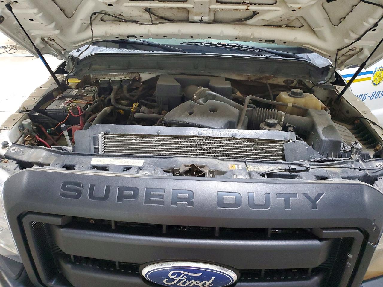 2012 Ford F350 Super Duty White vin: 1FTRF3B63CEA13034
