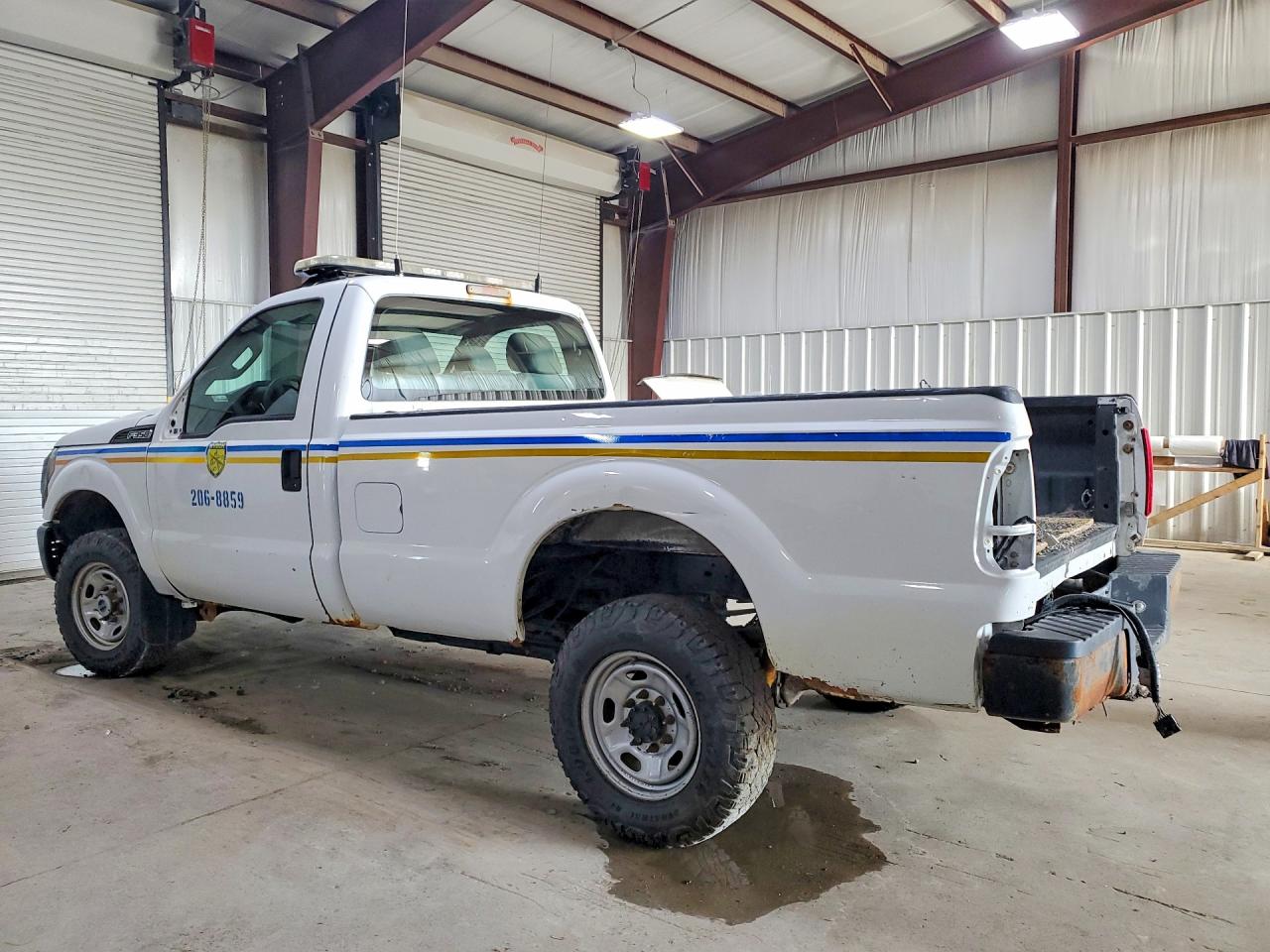 2012 Ford F350 Super Duty White vin: 1FTRF3B63CEA13034