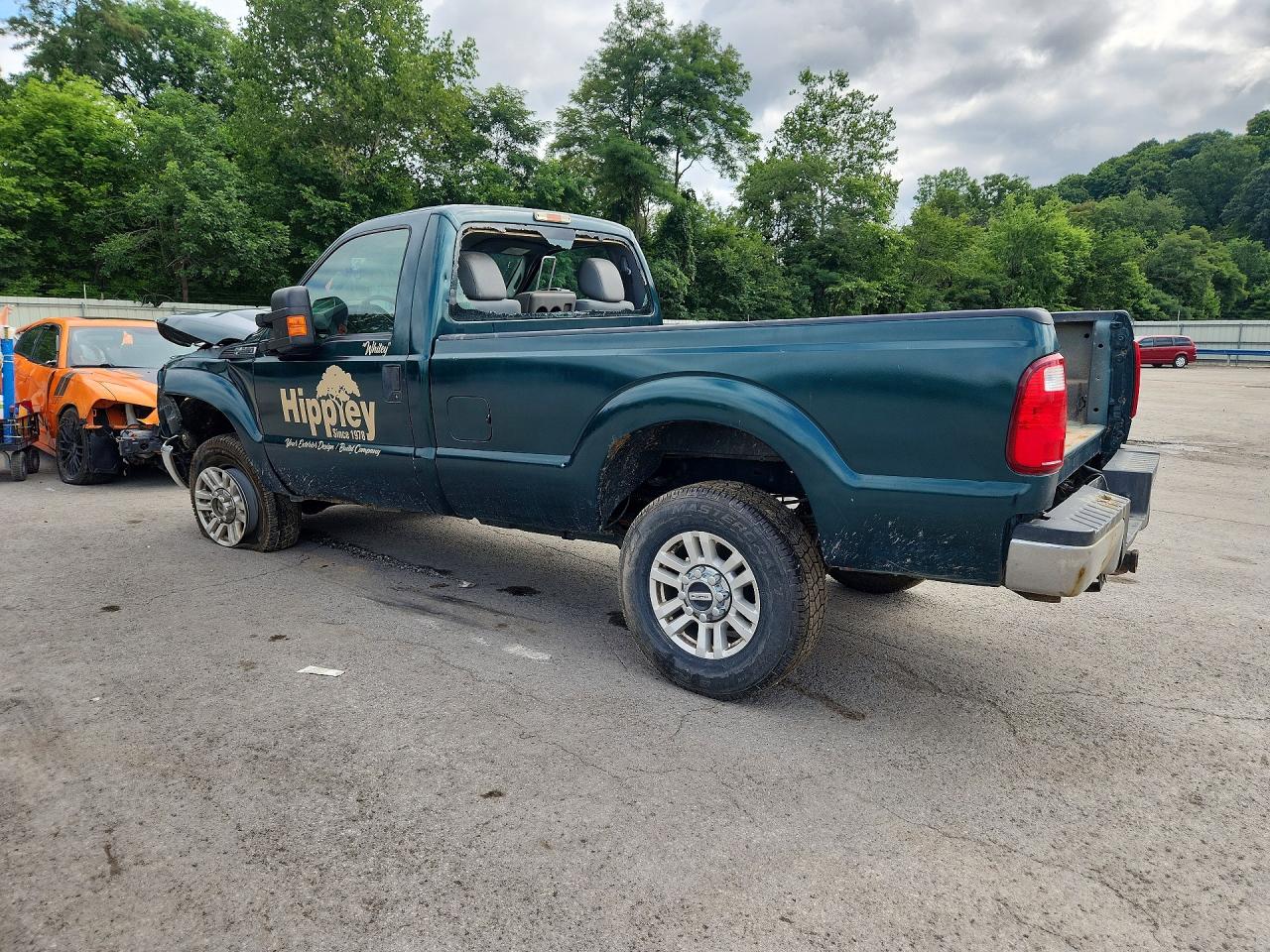 2014 Ford F350 Super Duty Зеленый vin: 1FTRF3B65EEB32769