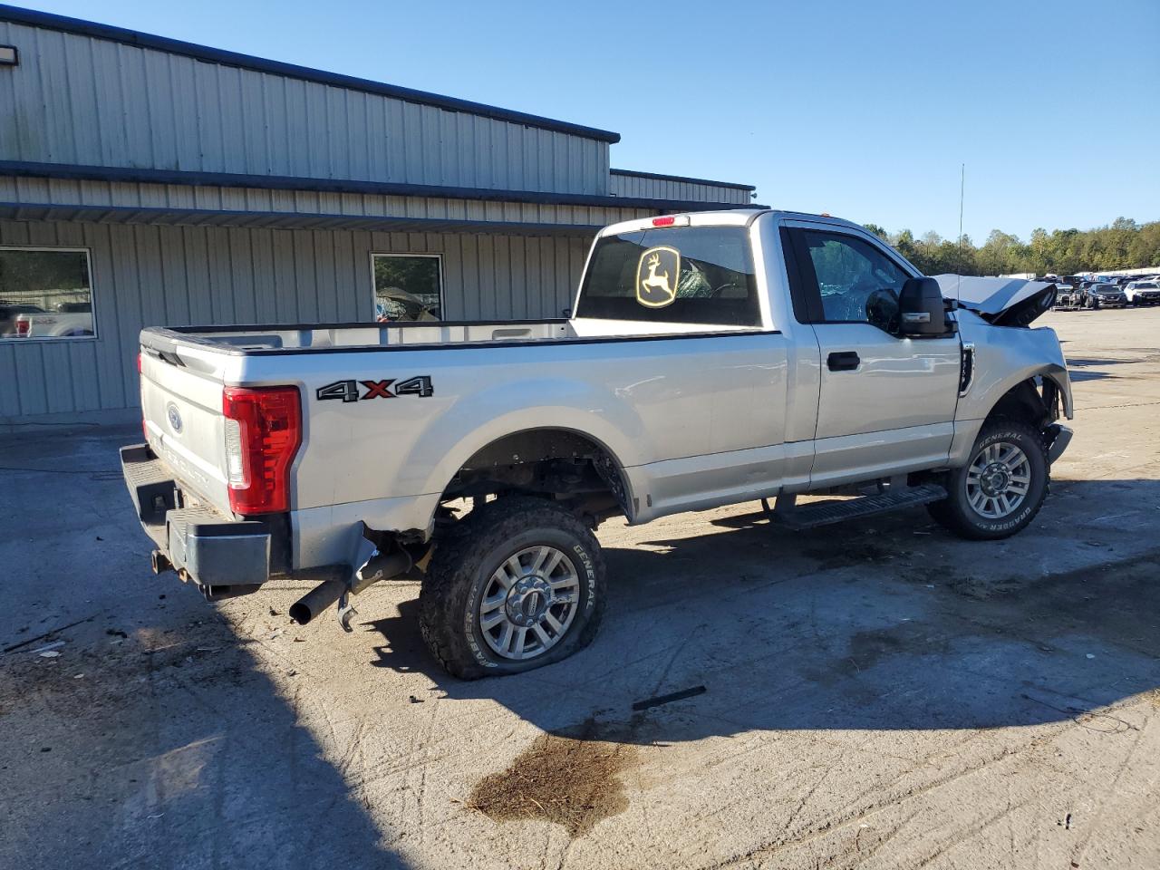2018 Ford F350 Super Duty Серебряный vin: 1FTRF3B66JEB06420