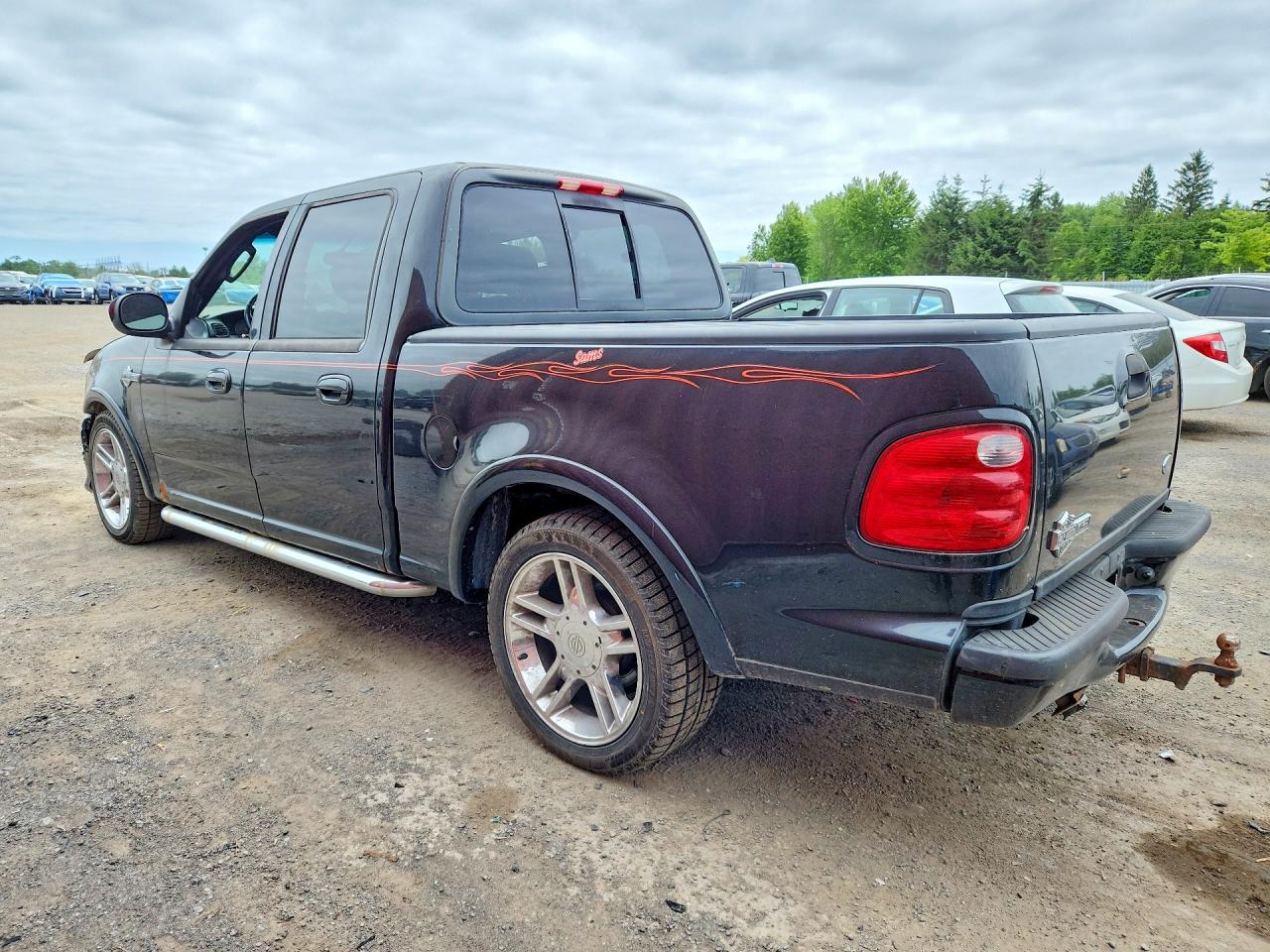 2002 Ford F150 Supercrew Harley Davidson Black vin: 1FTRW07302KD58292
