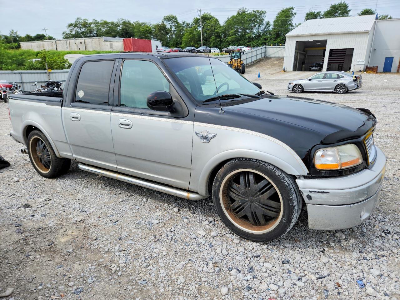2003 Ford F150 Supercrew Harley Davidson Two Tone vin: 1FTRW07363KB73133