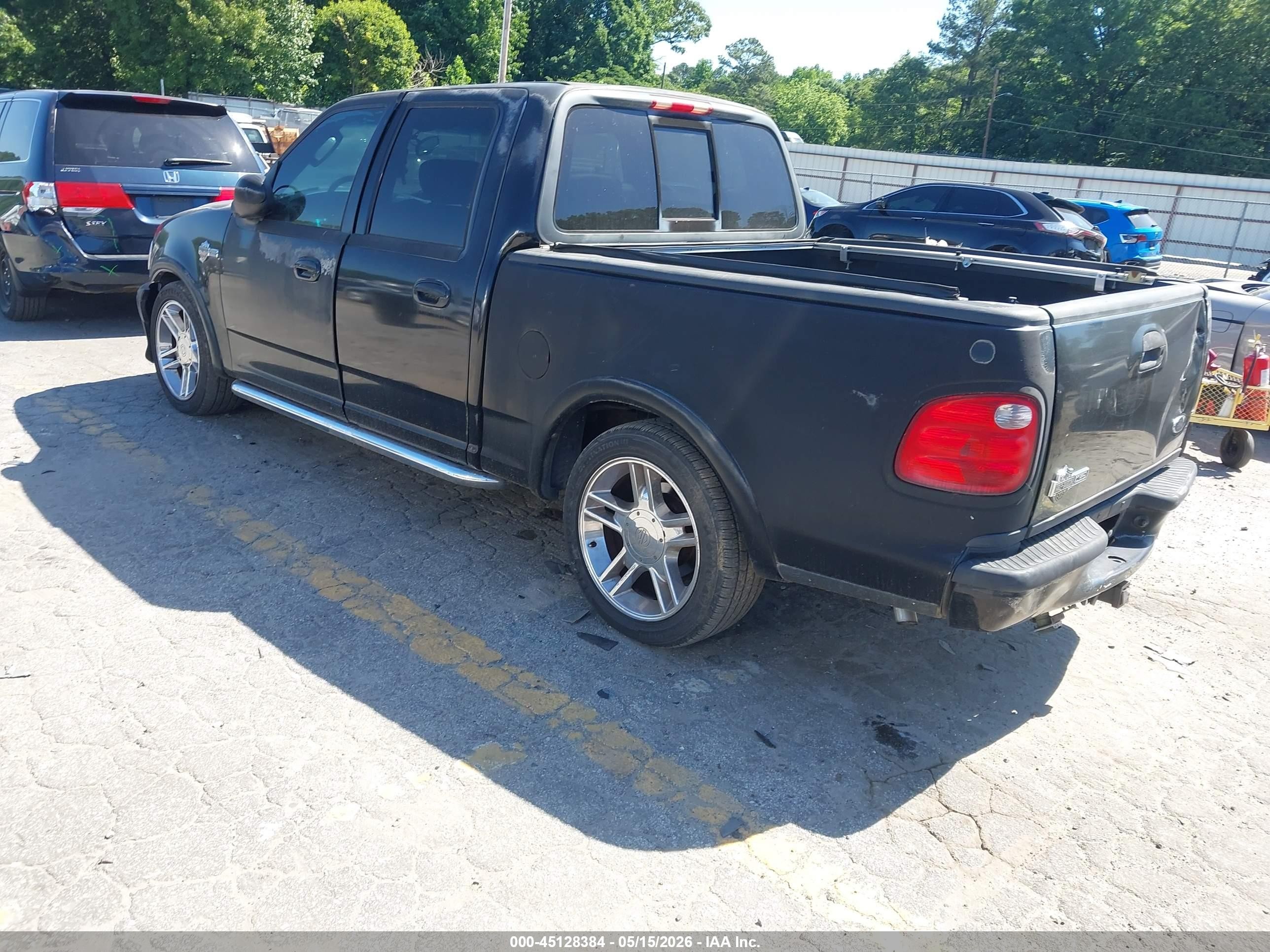 2002 Ford F-150 Lariat Черный vin: 1FTRW07372KC64894