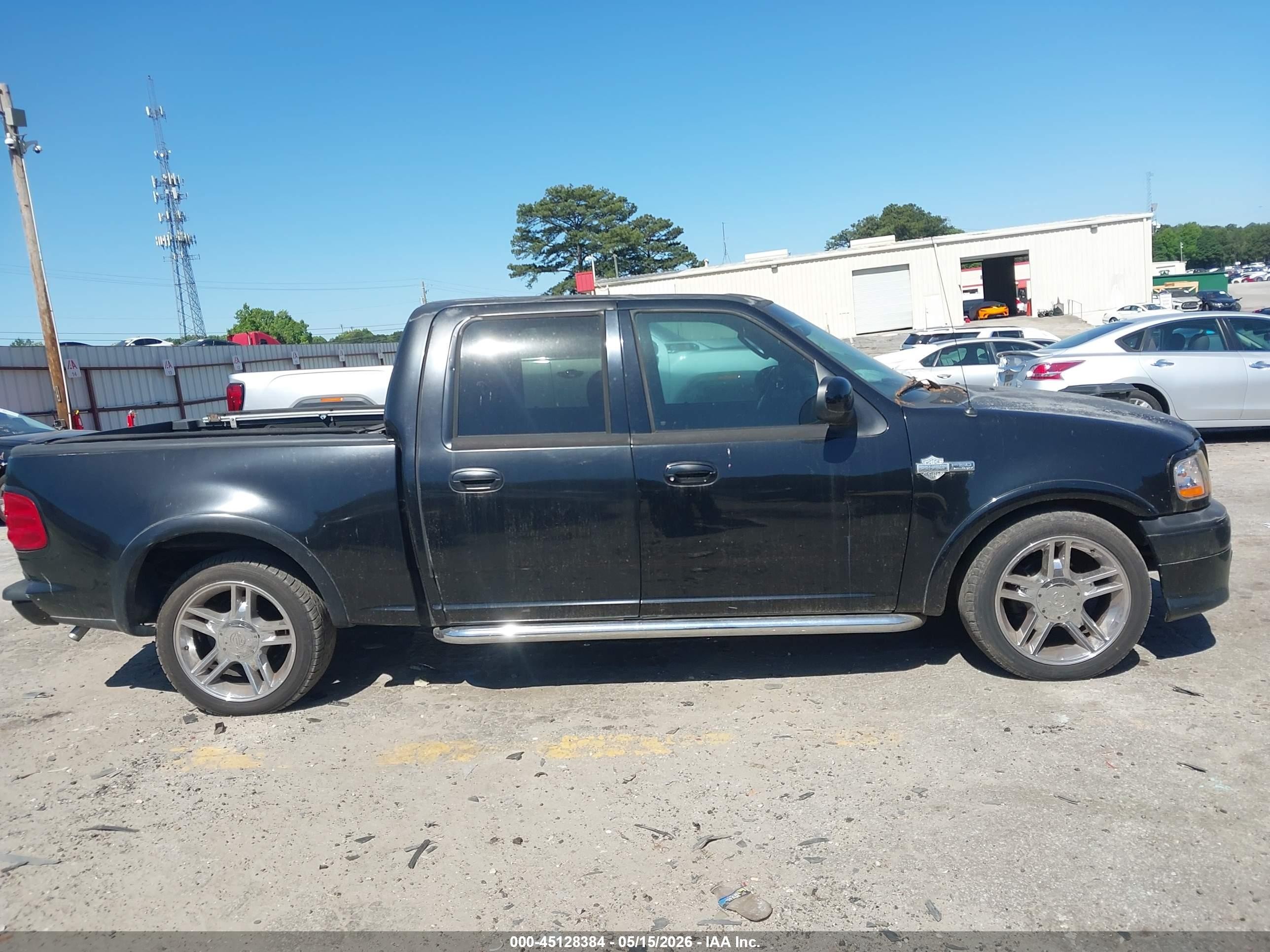 2002 Ford F-150 Lariat Черный vin: 1FTRW07372KC64894