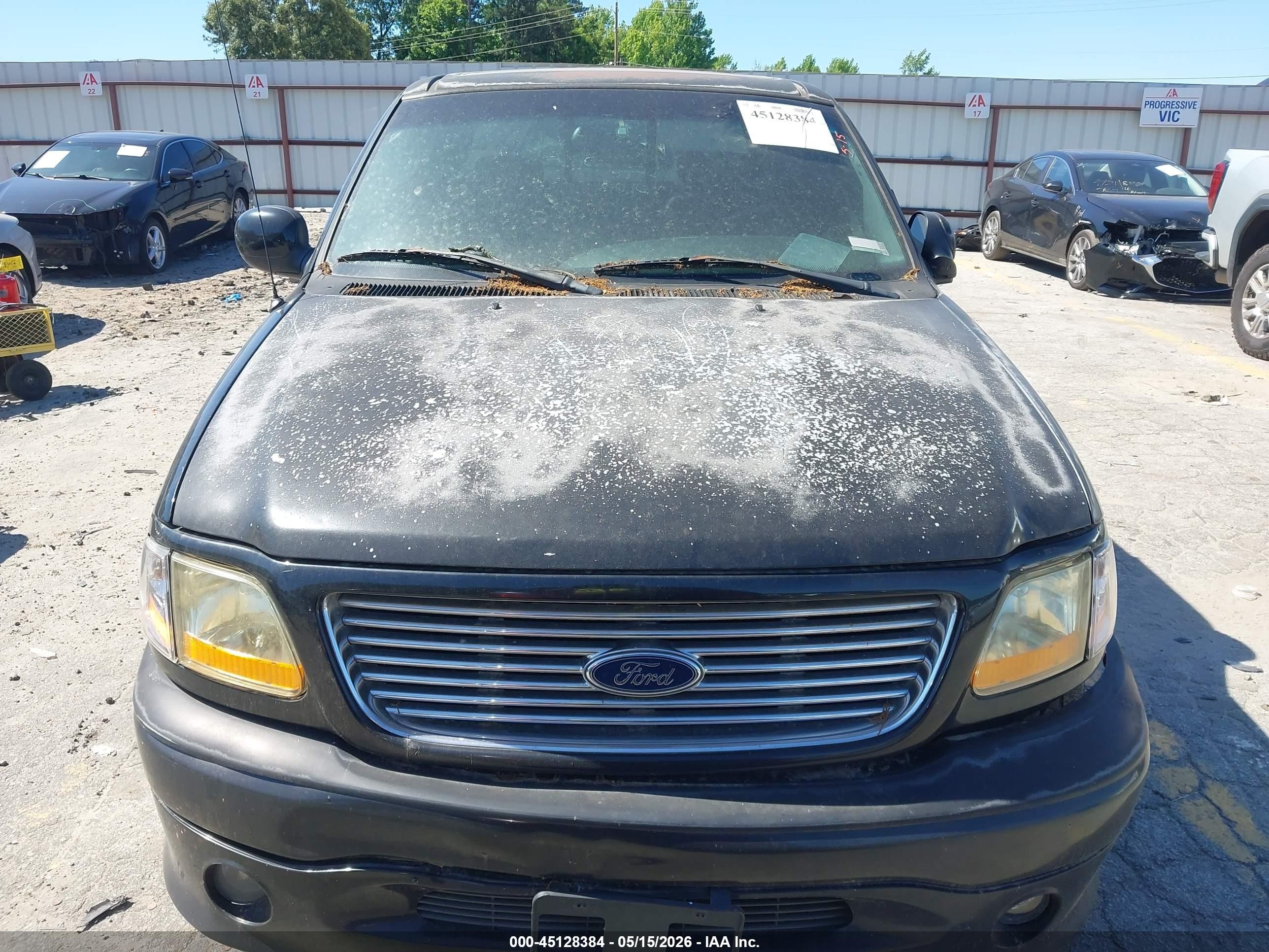 2002 Ford F-150 Lariat Черный vin: 1FTRW07372KC64894