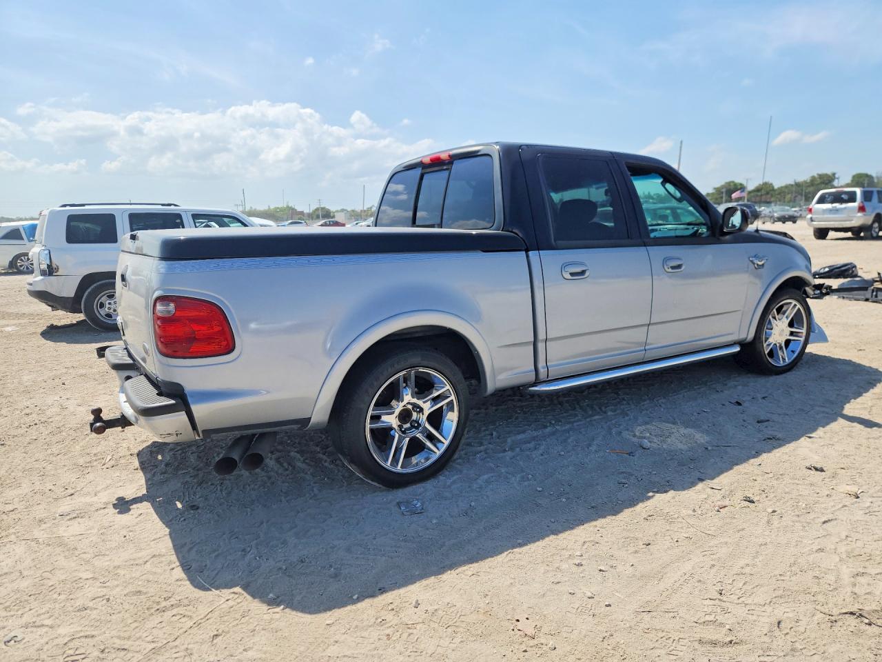 2003 Ford F150 Supercrew Harley Davidson Black vin: 1FTRW07393KB97927