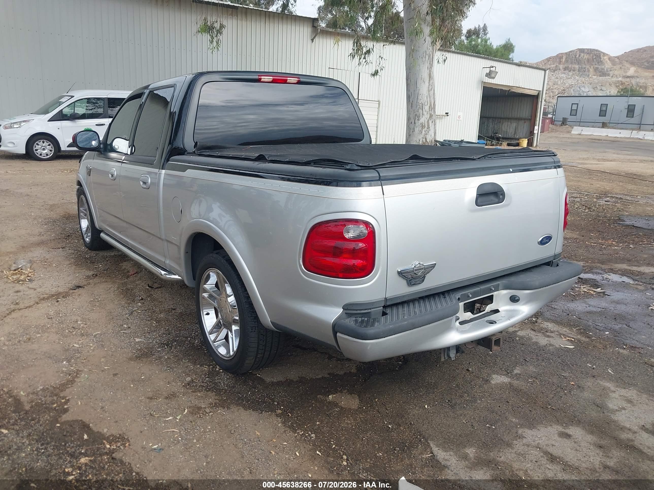 2003 Ford F-150 Lariat Silver vin: 1FTRW07393KC78006