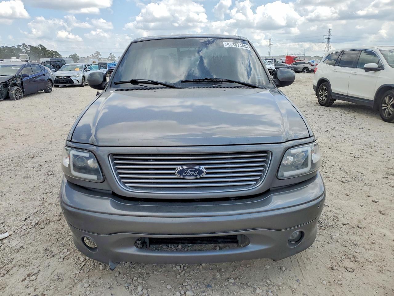 2002 Ford F150 Supercrew Harley Davidson Gray vin: 1FTRW073X2KD18303