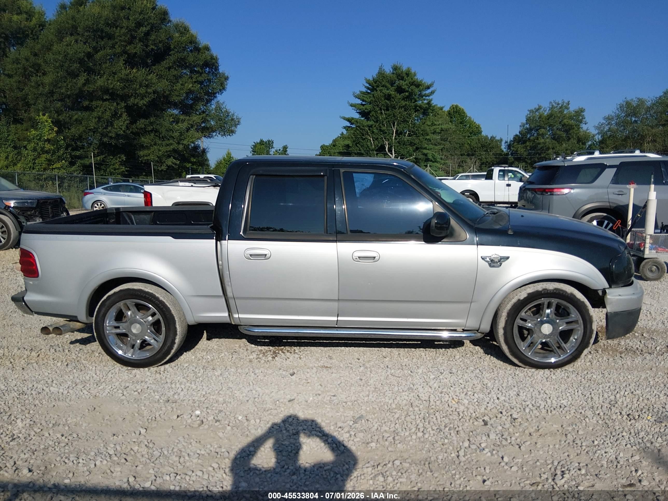 2003 Ford F-150 Lariat Black vin: 1FTRW073X3KC60839