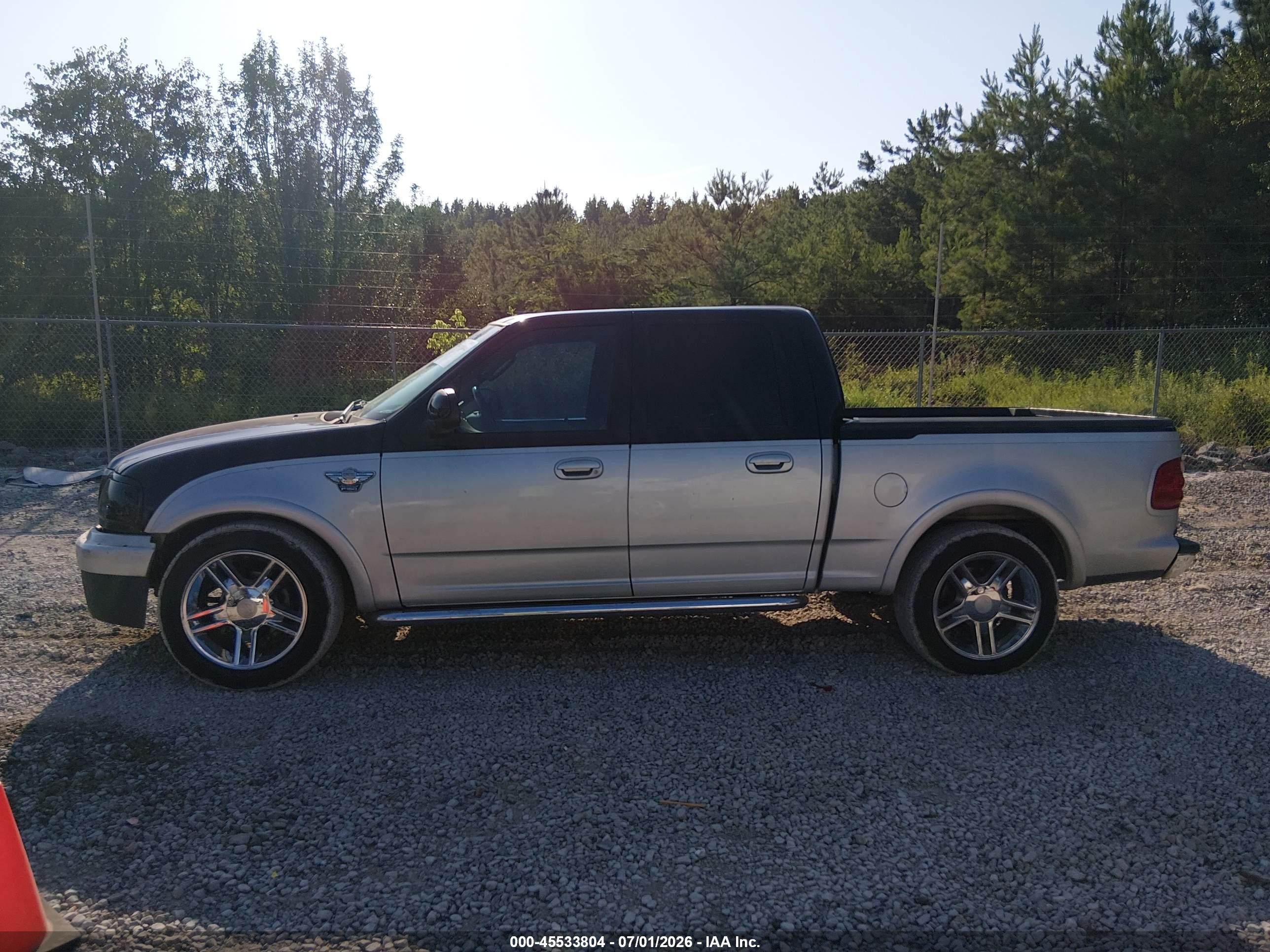 2003 Ford F-150 Lariat Black vin: 1FTRW073X3KC60839