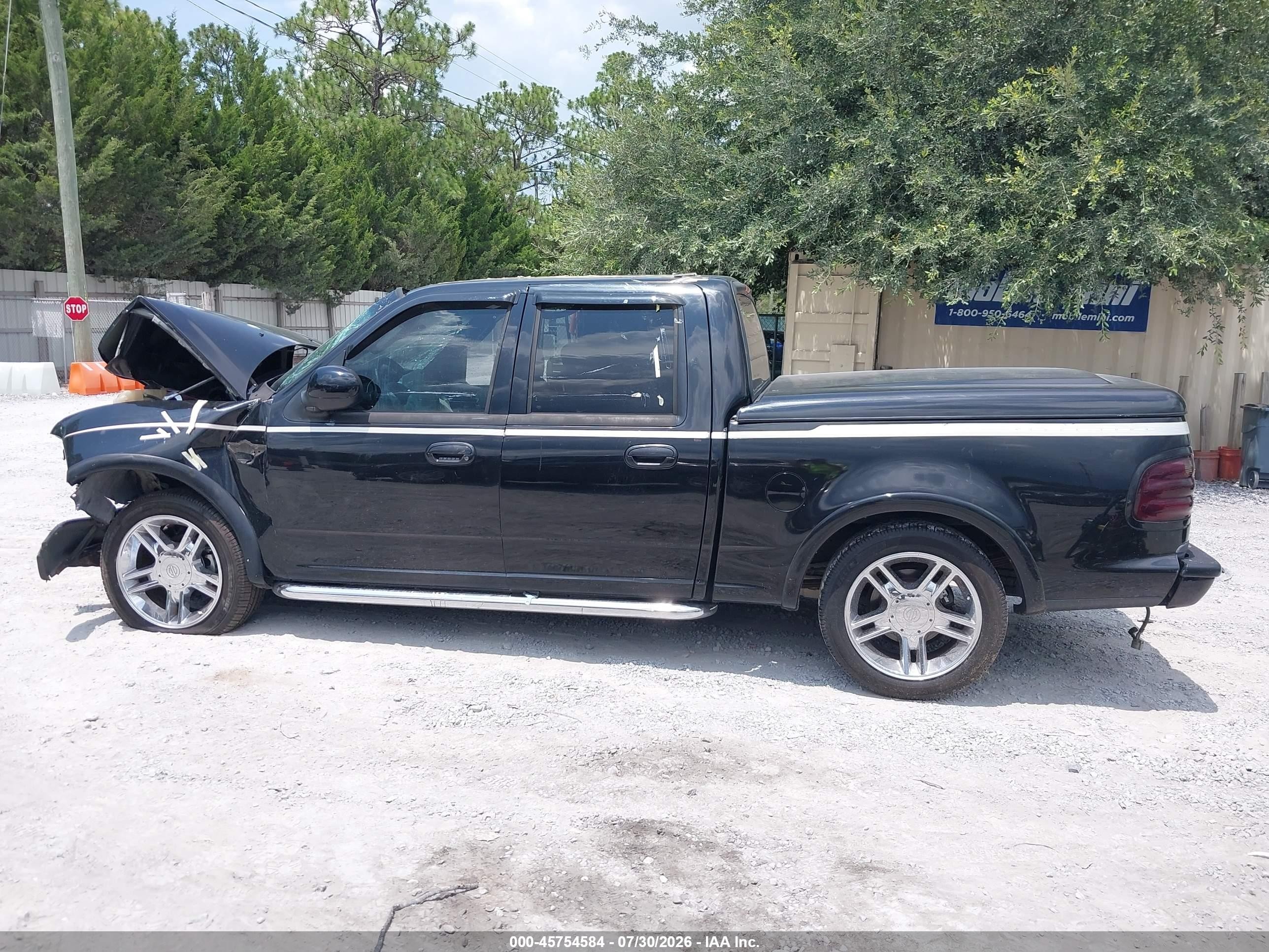2003 Ford F-150 Lariat Black vin: 1FTRW073X3KD43543