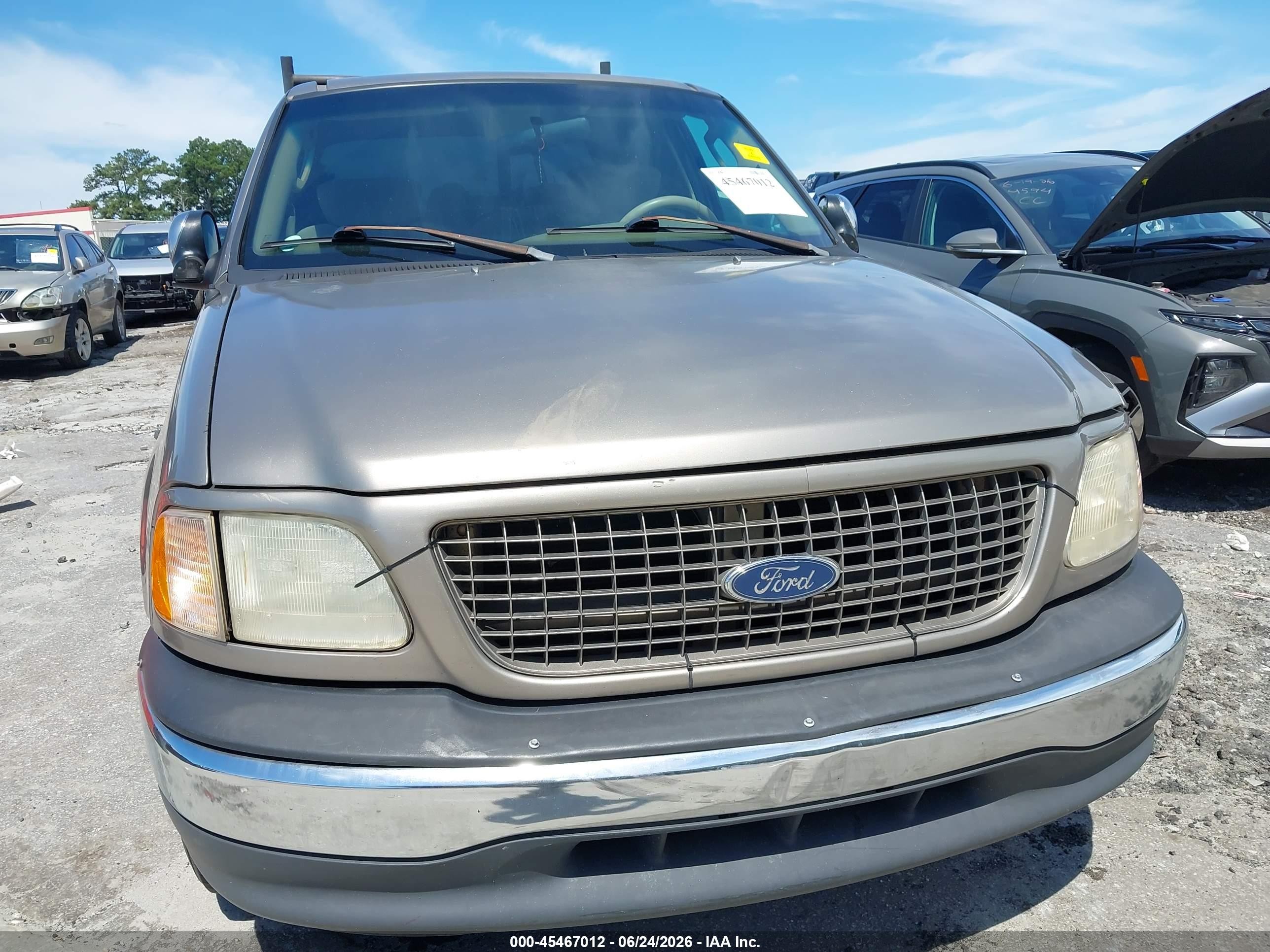 2003 Ford F-150 Lariat/xlt Gold vin: 1FTRW07603KD36241