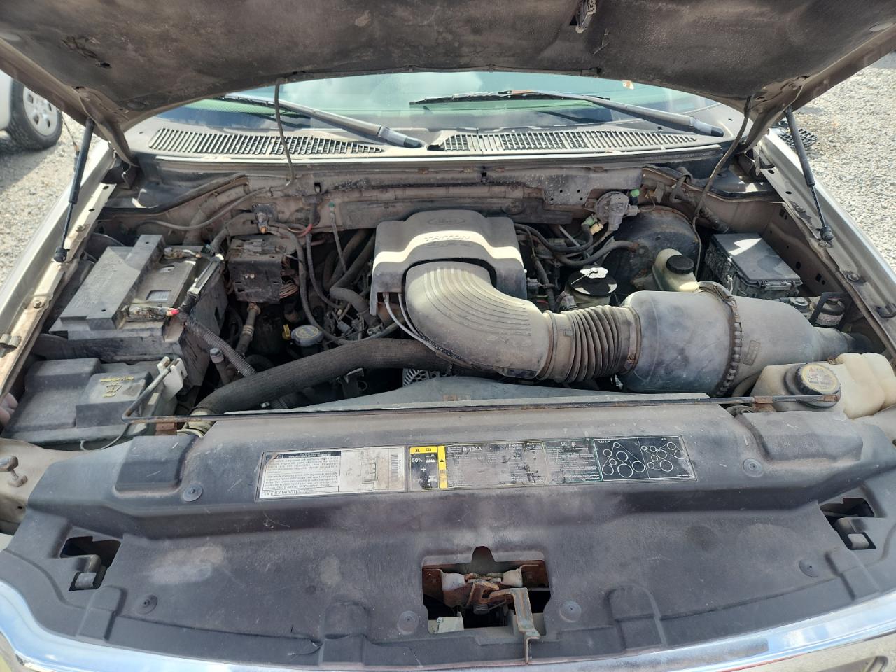 2002 Ford F150 Supercrew Tan vin: 1FTRW07612KB60220