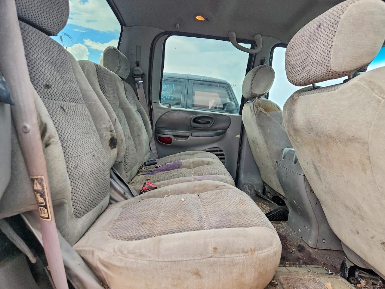 2002 Ford F150 Supercrew Gray vin: 1FTRW07622KA03313