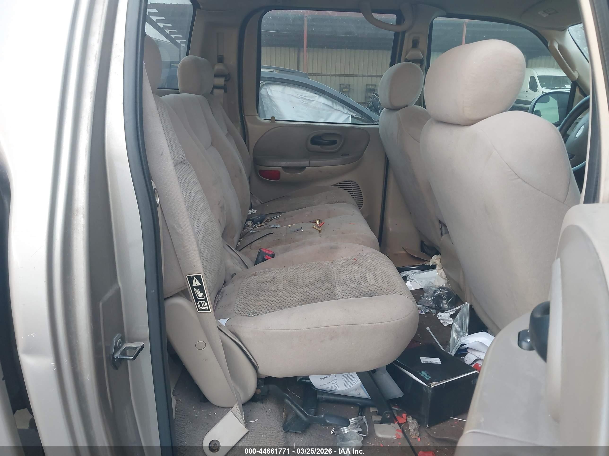 2003 Ford F-150 Lariat/xlt Beige vin: 1FTRW07623KA65215