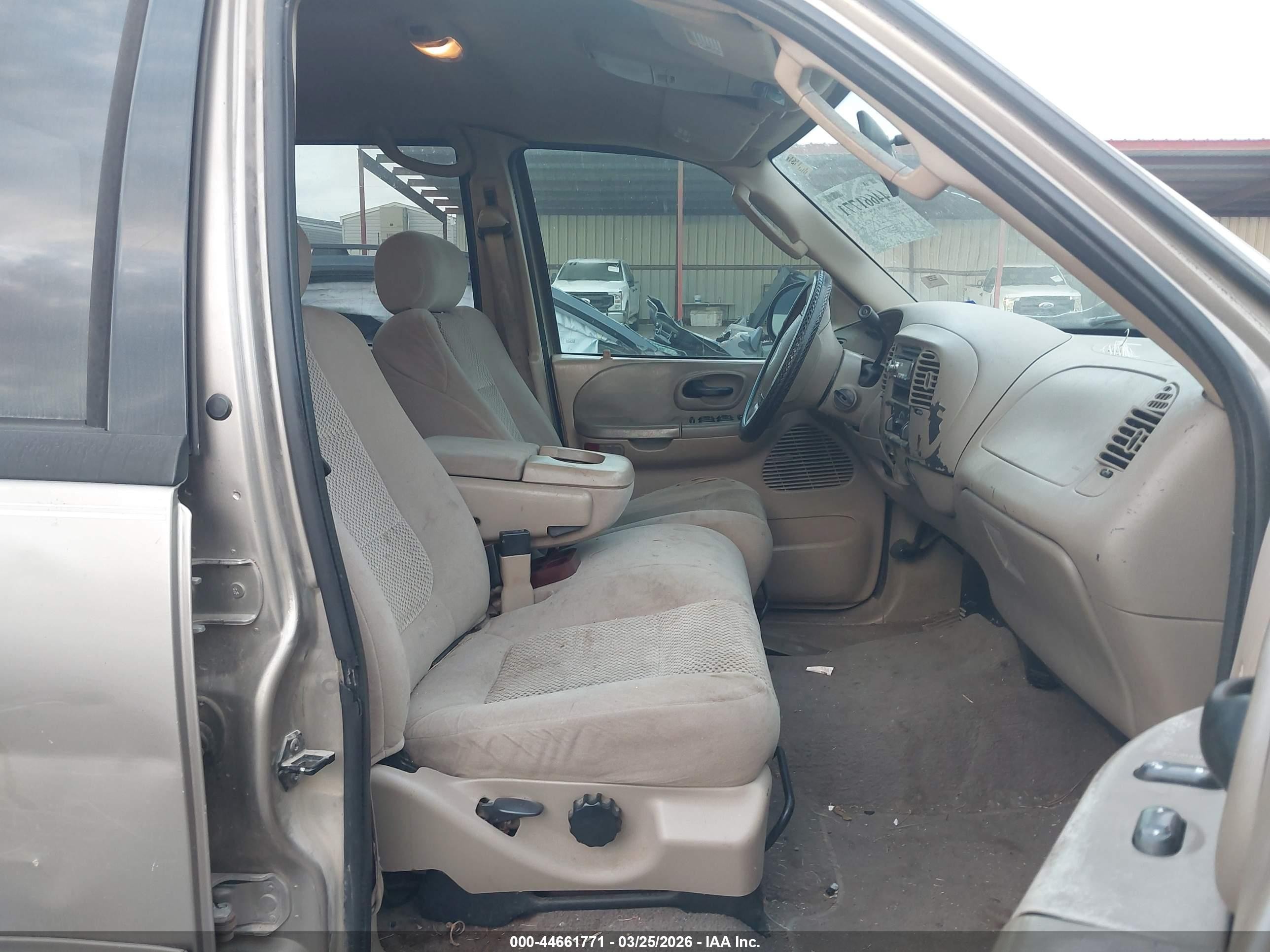 2003 Ford F-150 Lariat/xlt Beige vin: 1FTRW07623KA65215