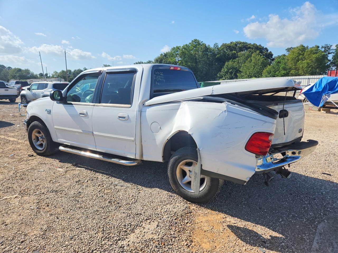 2003 Ford F150 Supercrew White vin: 1FTRW07633KD42079