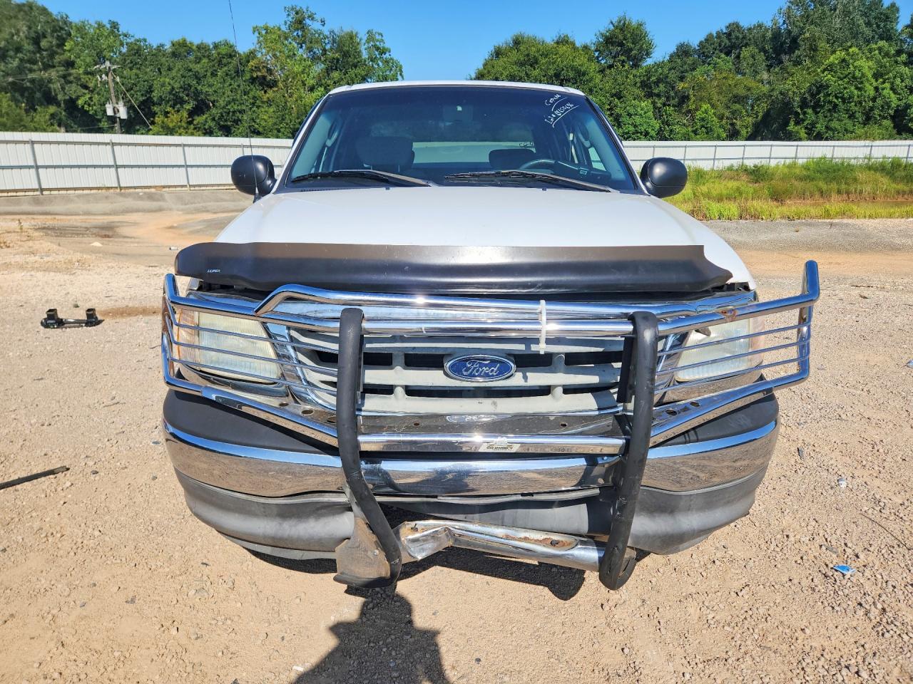 2003 Ford F150 Supercrew White vin: 1FTRW07633KD42079